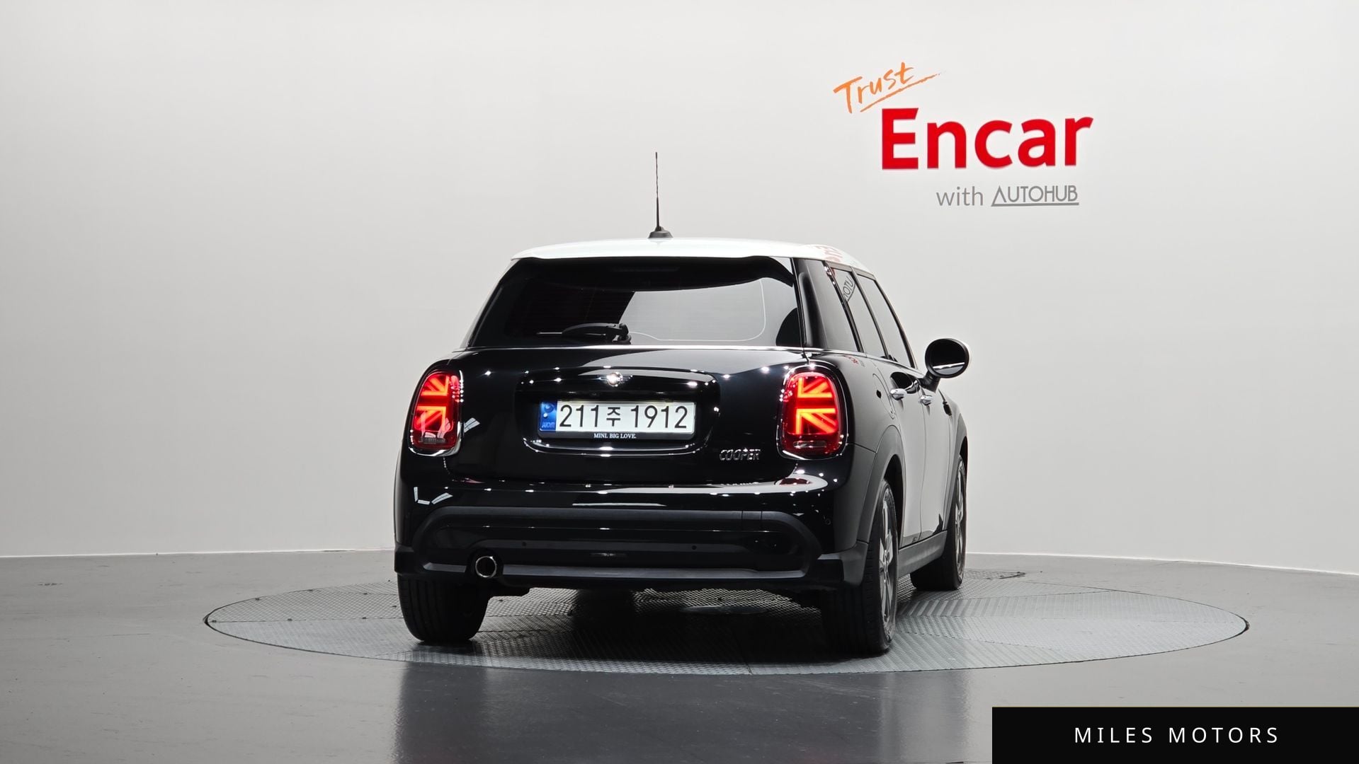 MINI Cooper 2023 — миниатюра 4