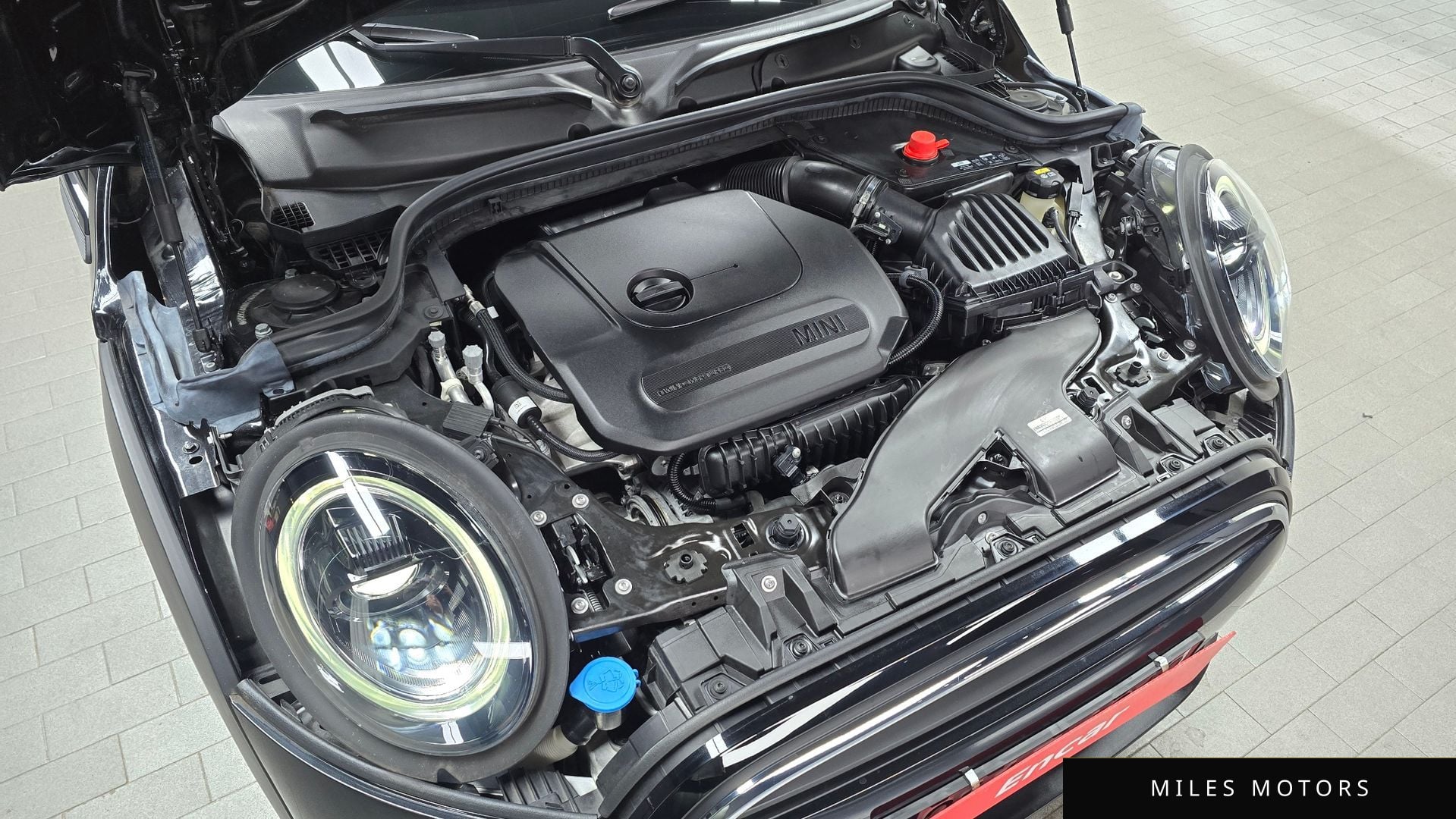 MINI Cooper 2023 — миниатюра 6