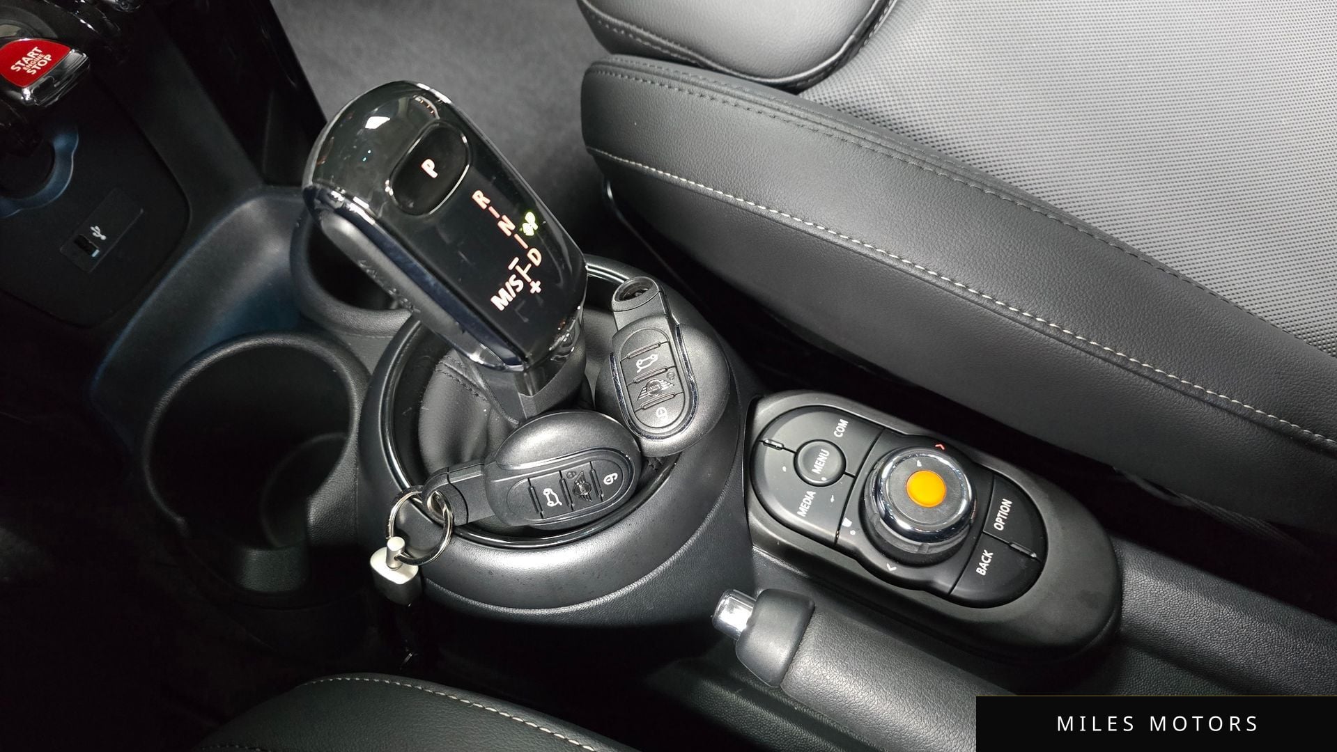 MINI Cooper 2023 — миниатюра 9