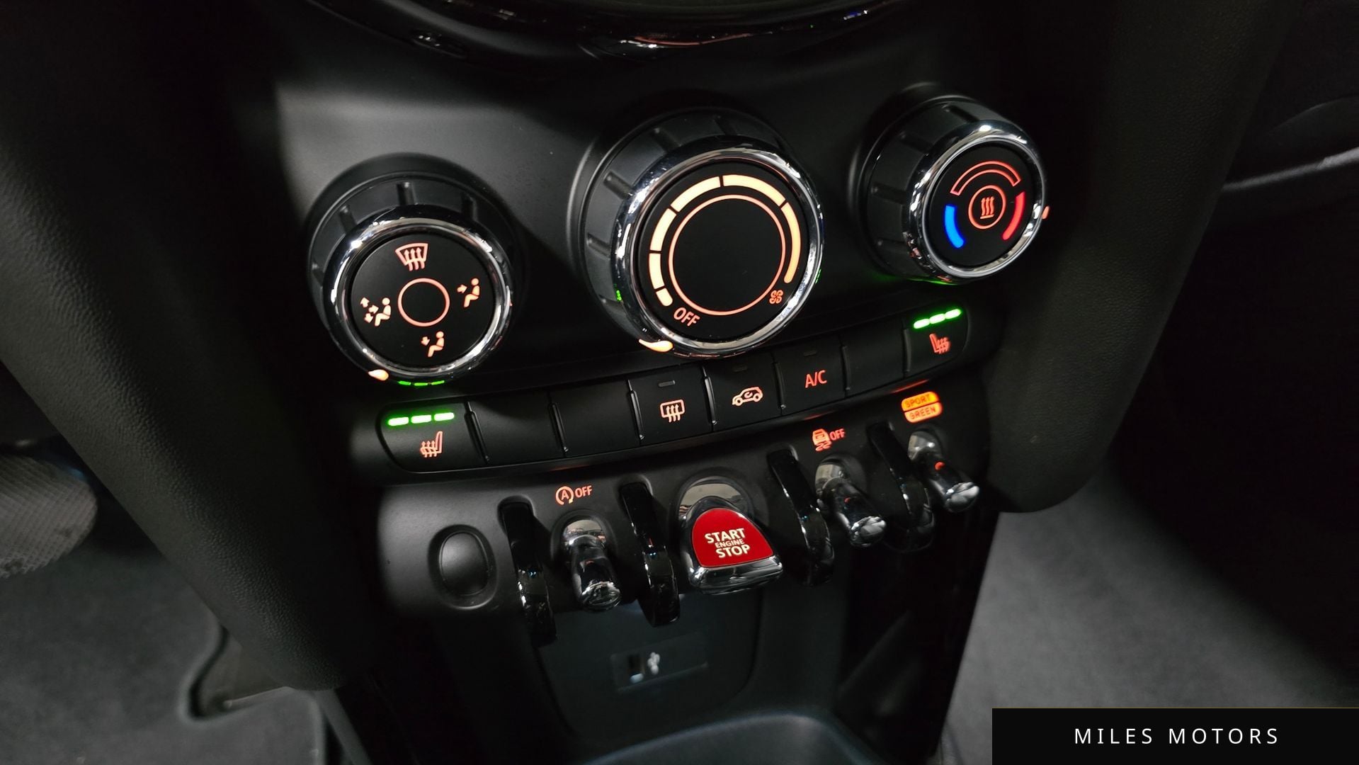 MINI Cooper 2023 — миниатюра 16