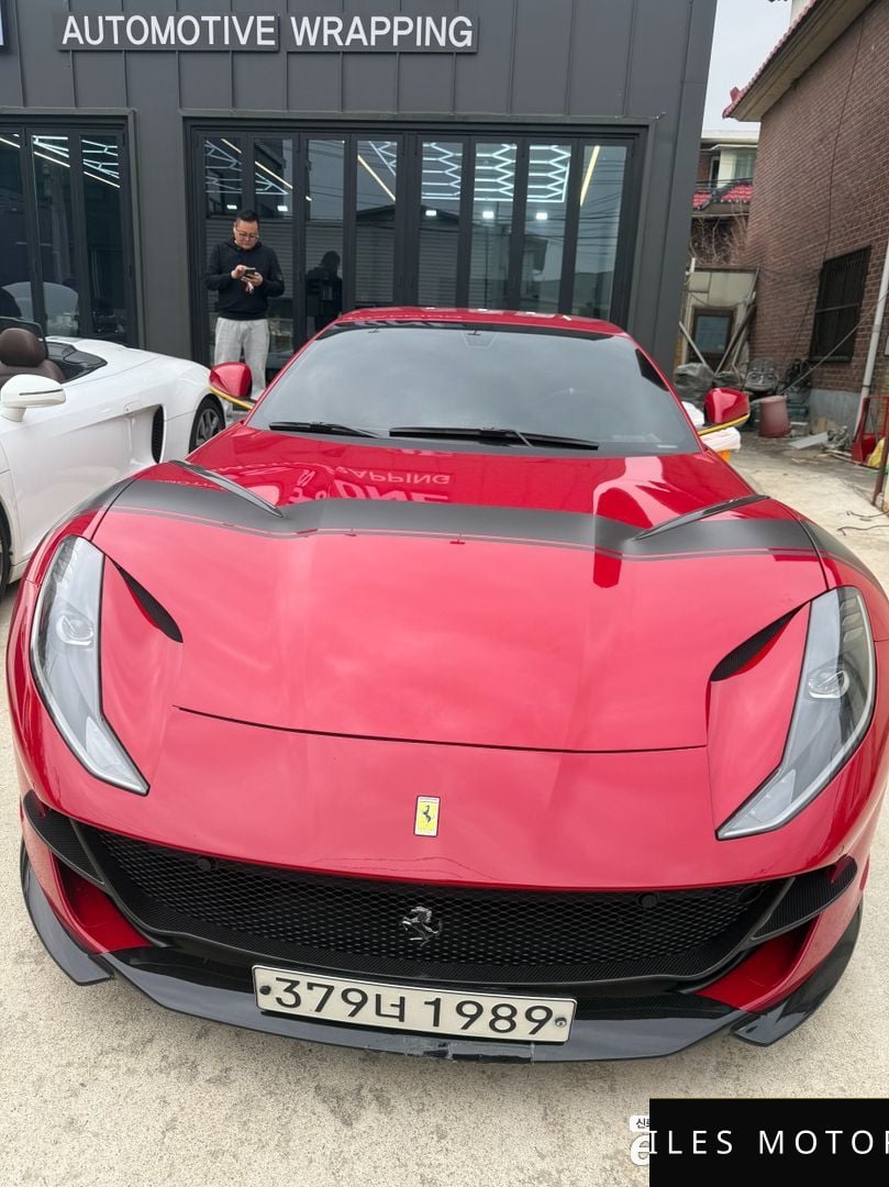 Ferrari 812 2019 — миниатюра 2
