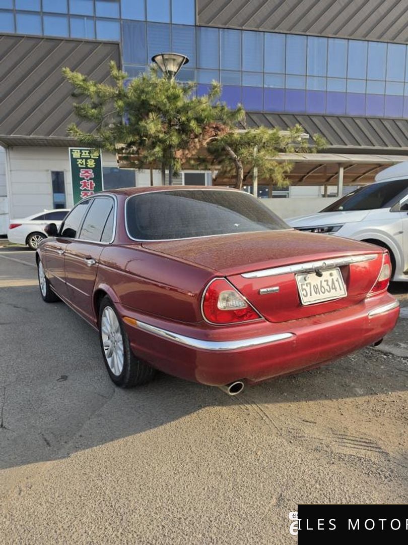 Jaguar XJ-6 2004 — миниатюра 2