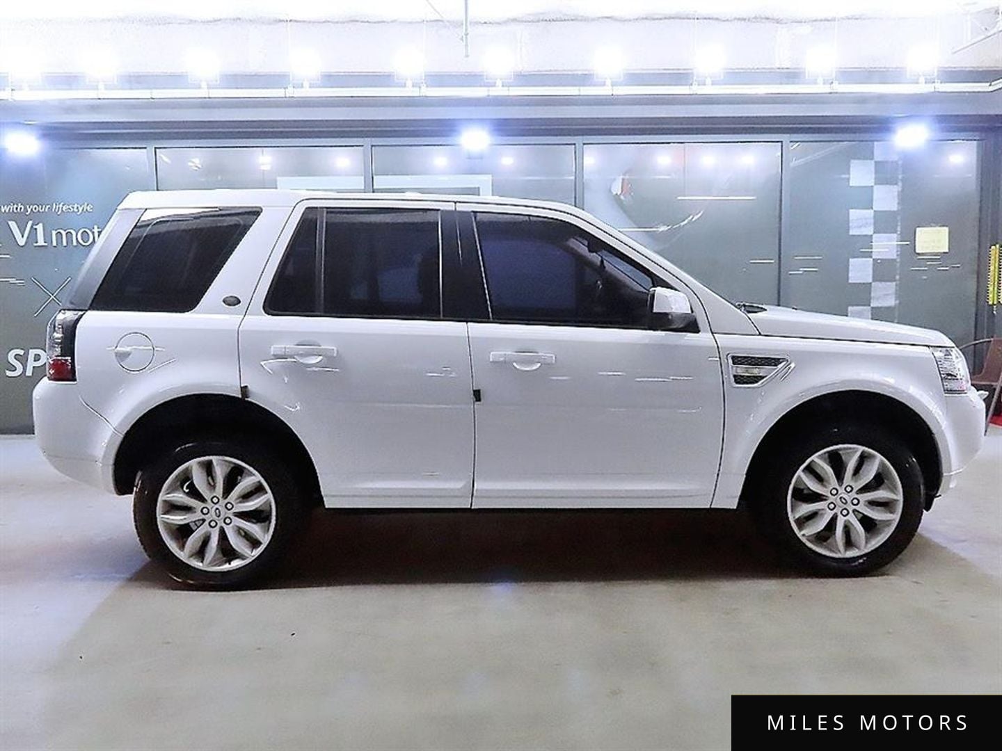 Land Rover Freelander 2013 — миниатюра 3
