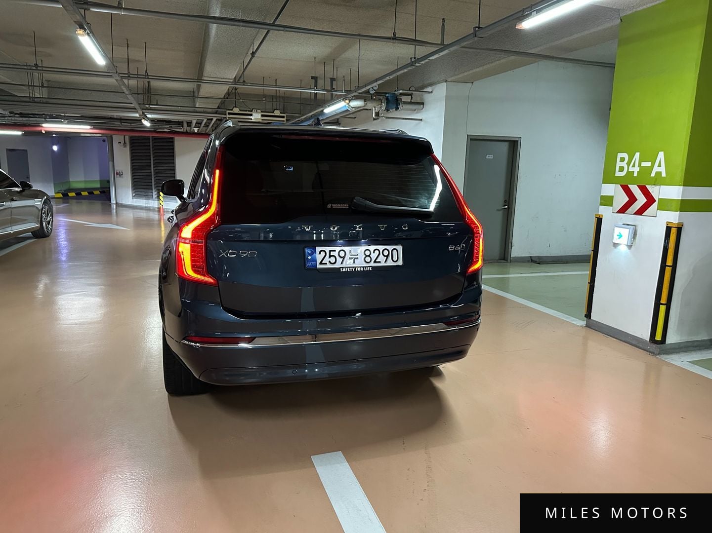 Volvo XC90 2023 — миниатюра 4