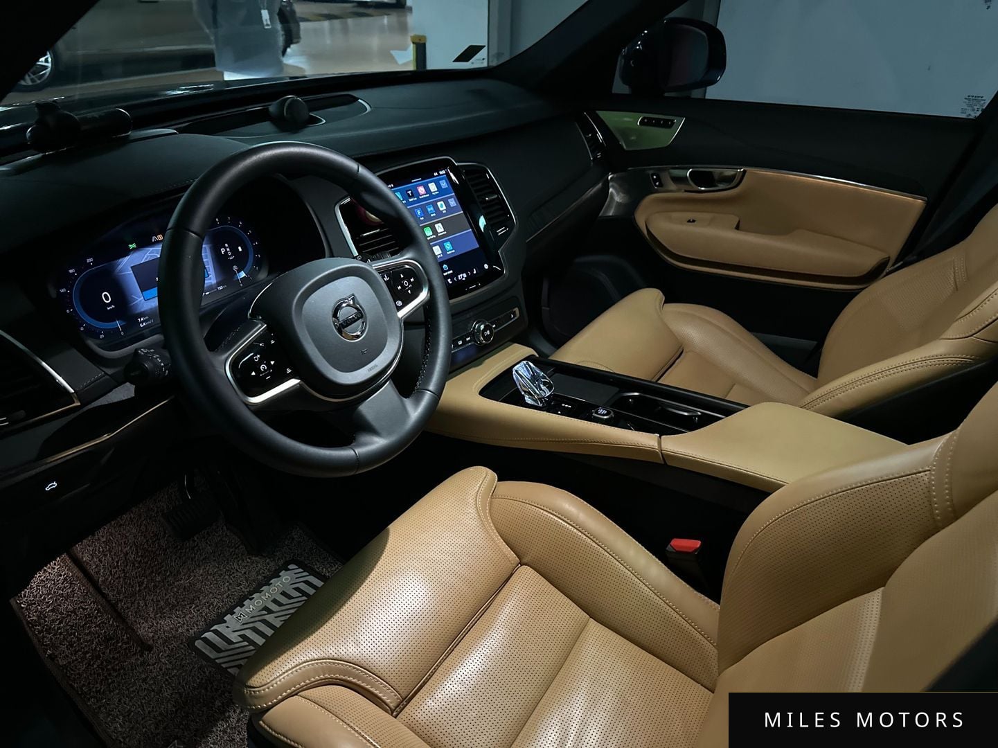 Volvo XC90 2023 — миниатюра 7