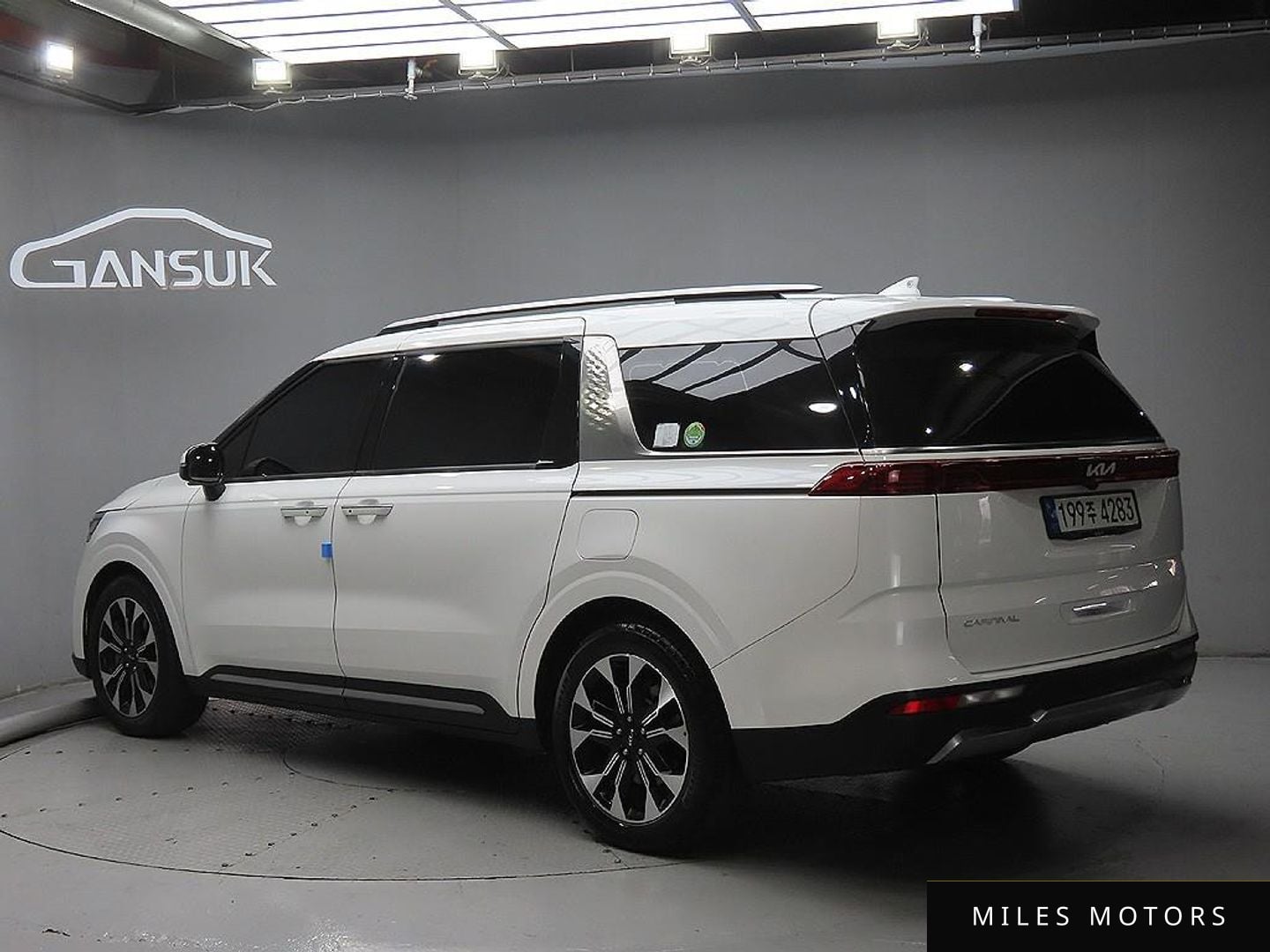 Kia Carnival 2023 — миниатюра 3