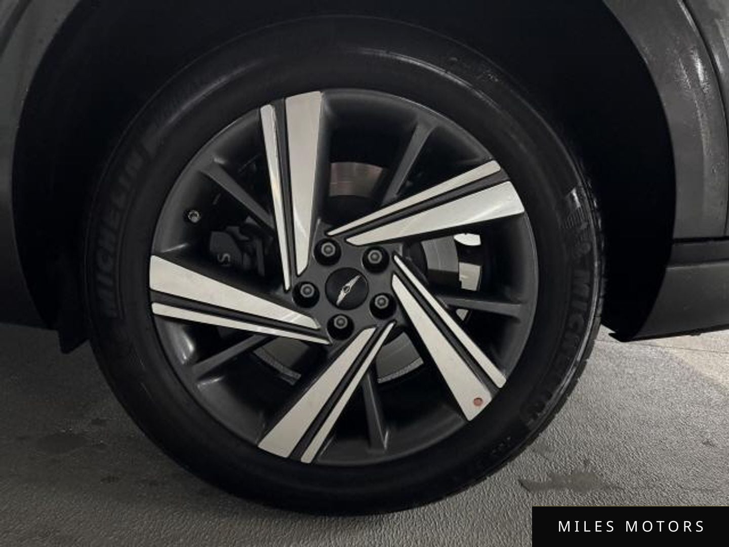 Genesis GV70 2025 — миниатюра 4