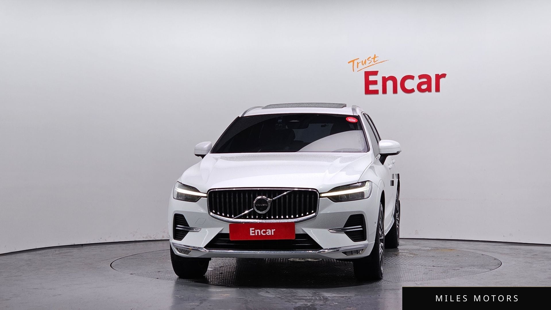 Volvo XC60 2022 — миниатюра 3
