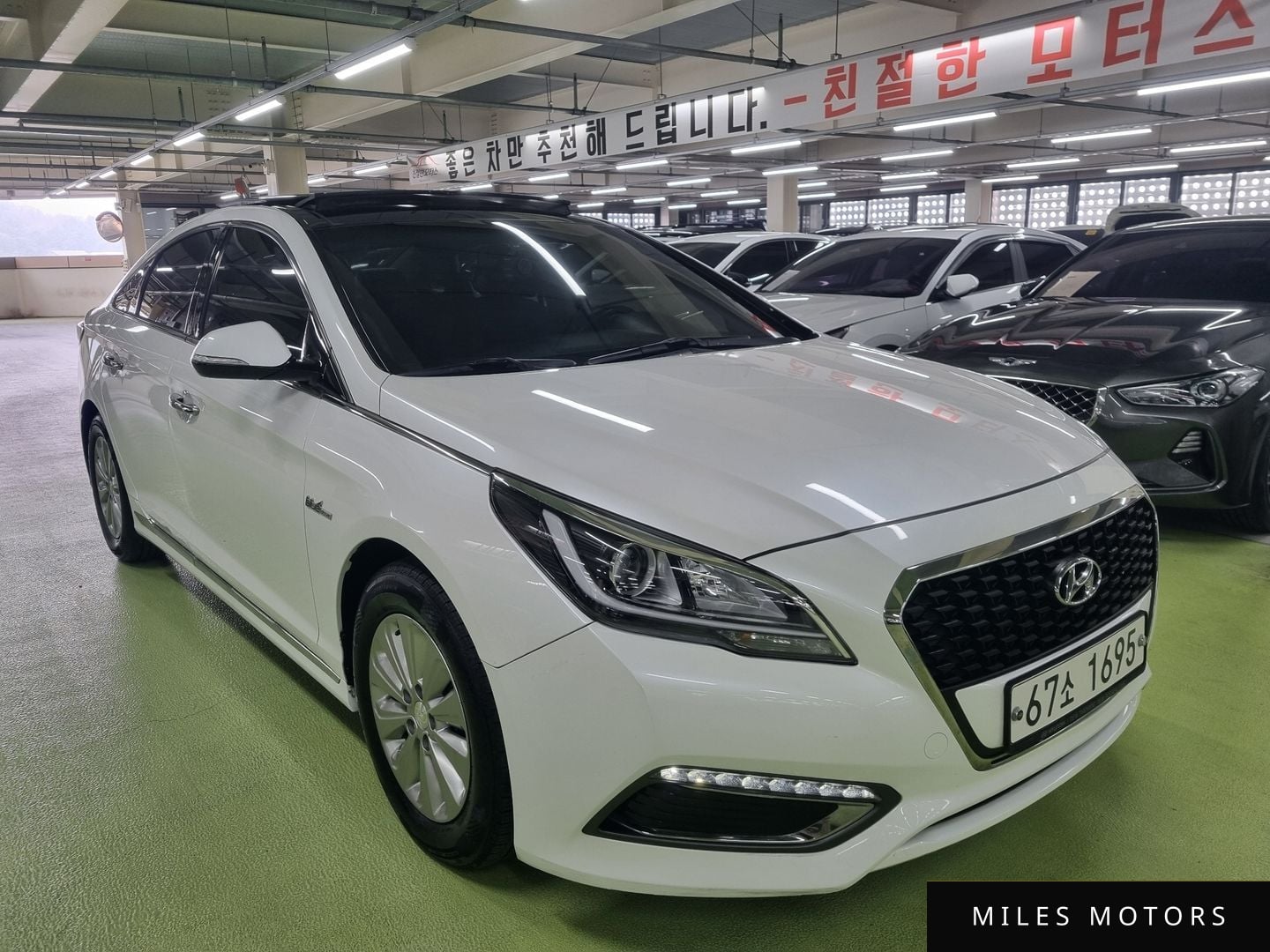 Hyundai LF 쏘나타 하이브리드 2015