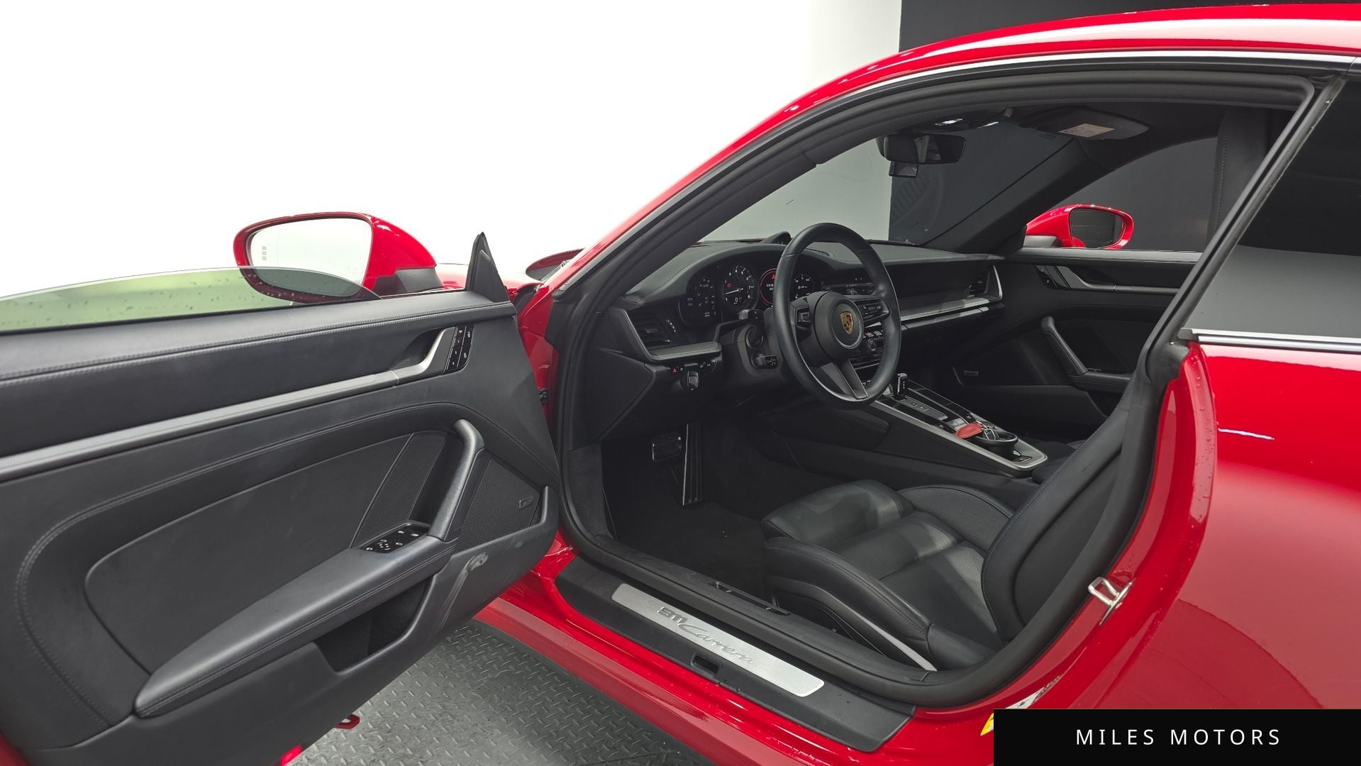 Porsche 911 (992) 2021 — миниатюра 11