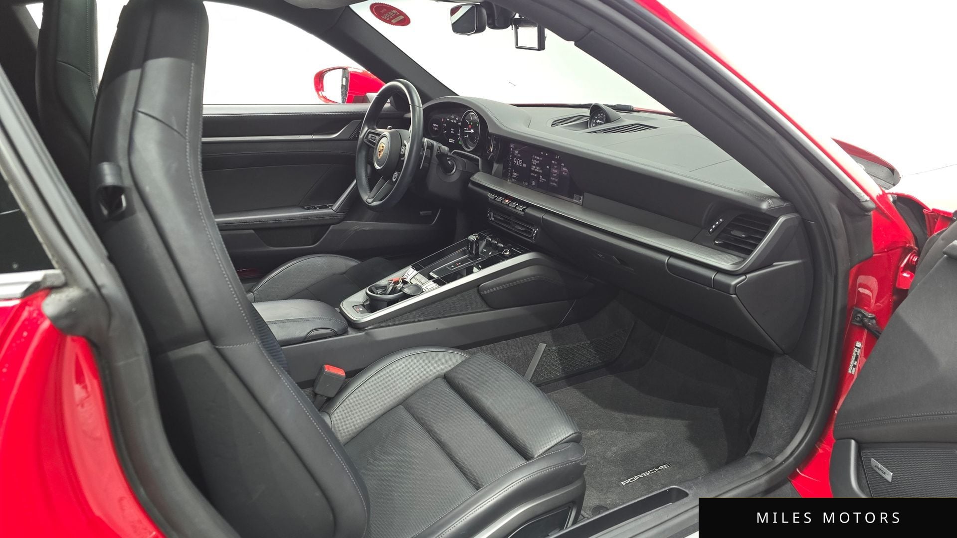 Porsche 911 (992) 2021 — миниатюра 12