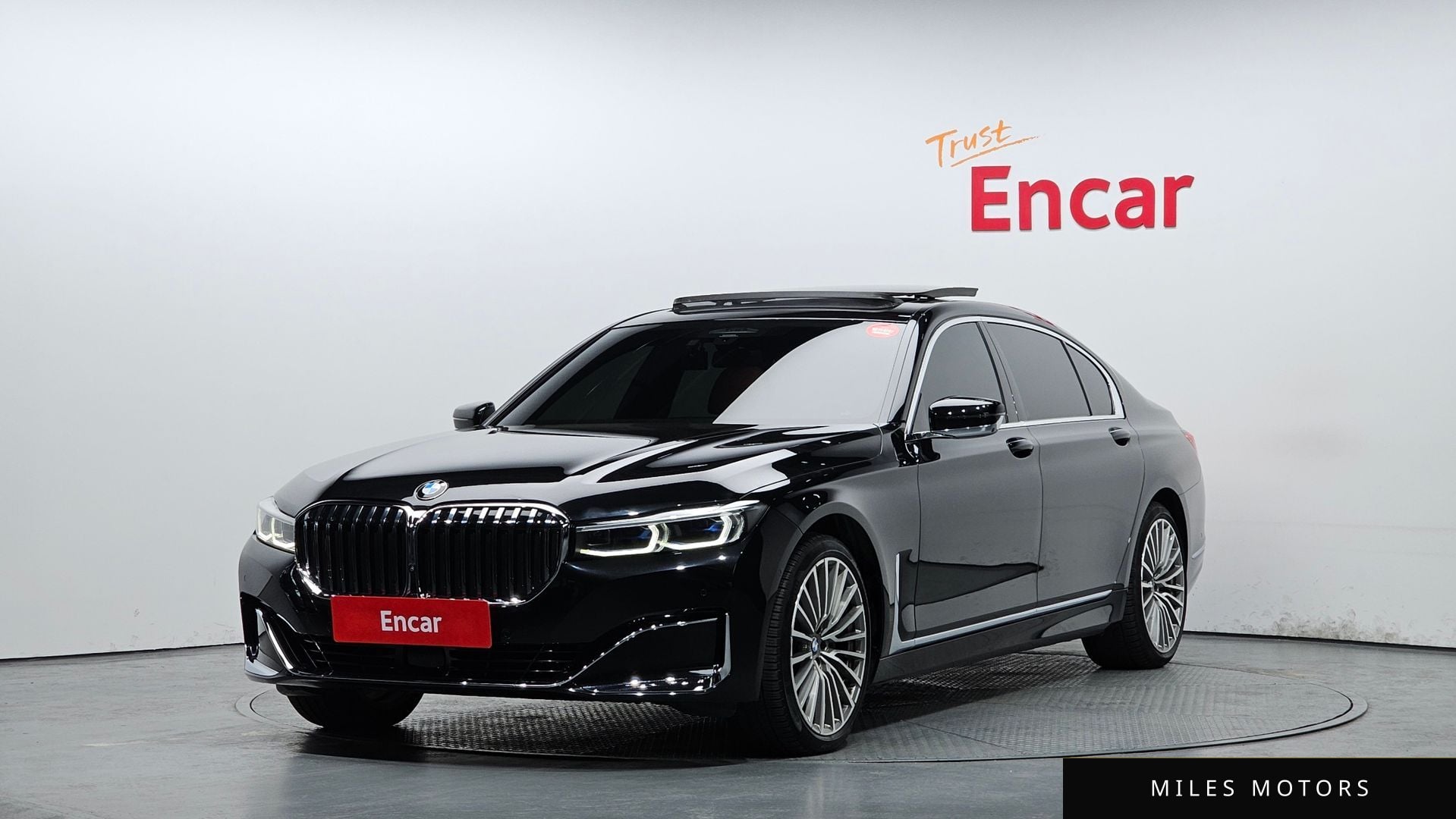 BMW 7 Series (G11) 2022 — фото 1 из 12