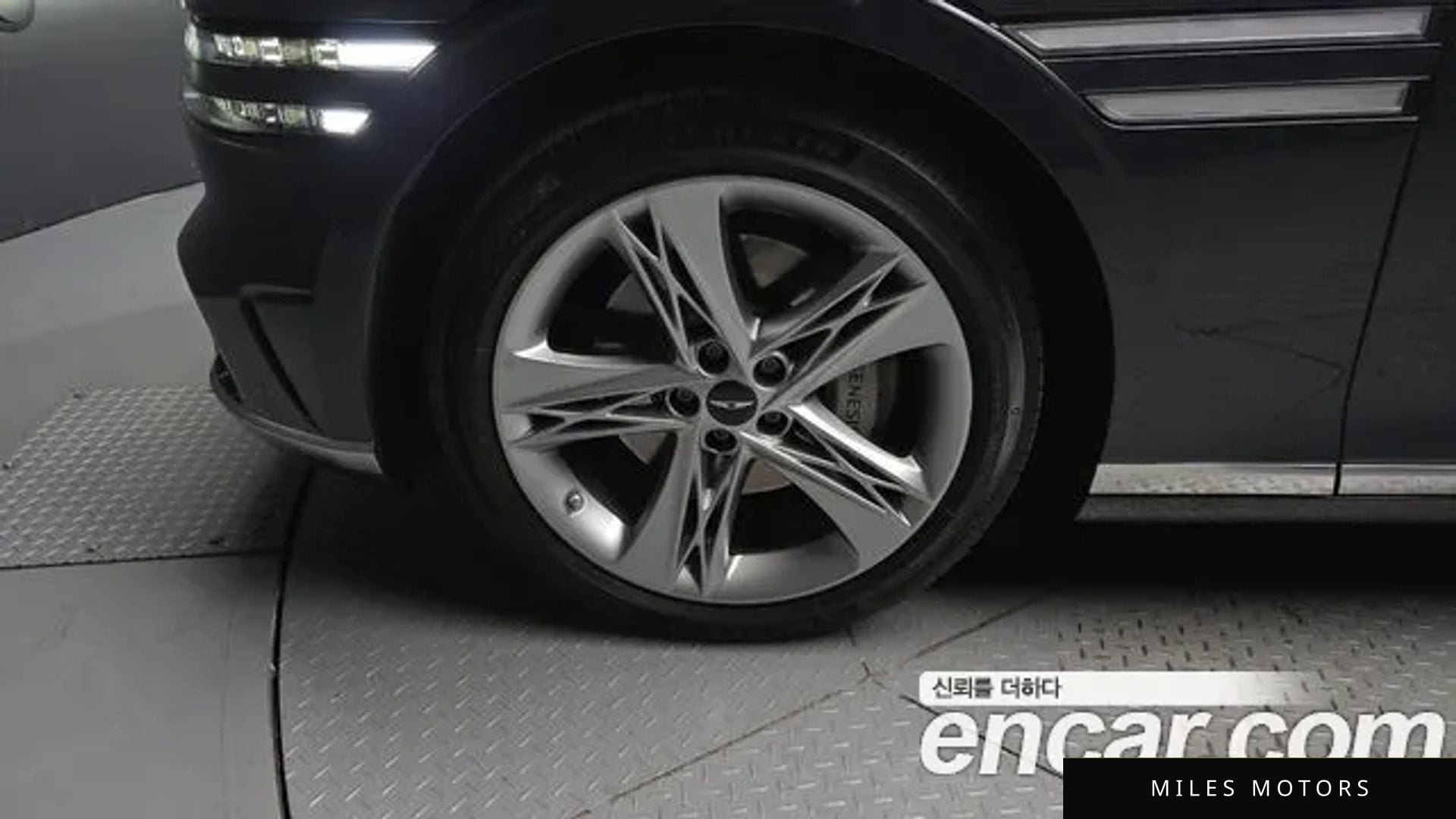 Genesis G90 (RS4) 2023 — миниатюра 5
