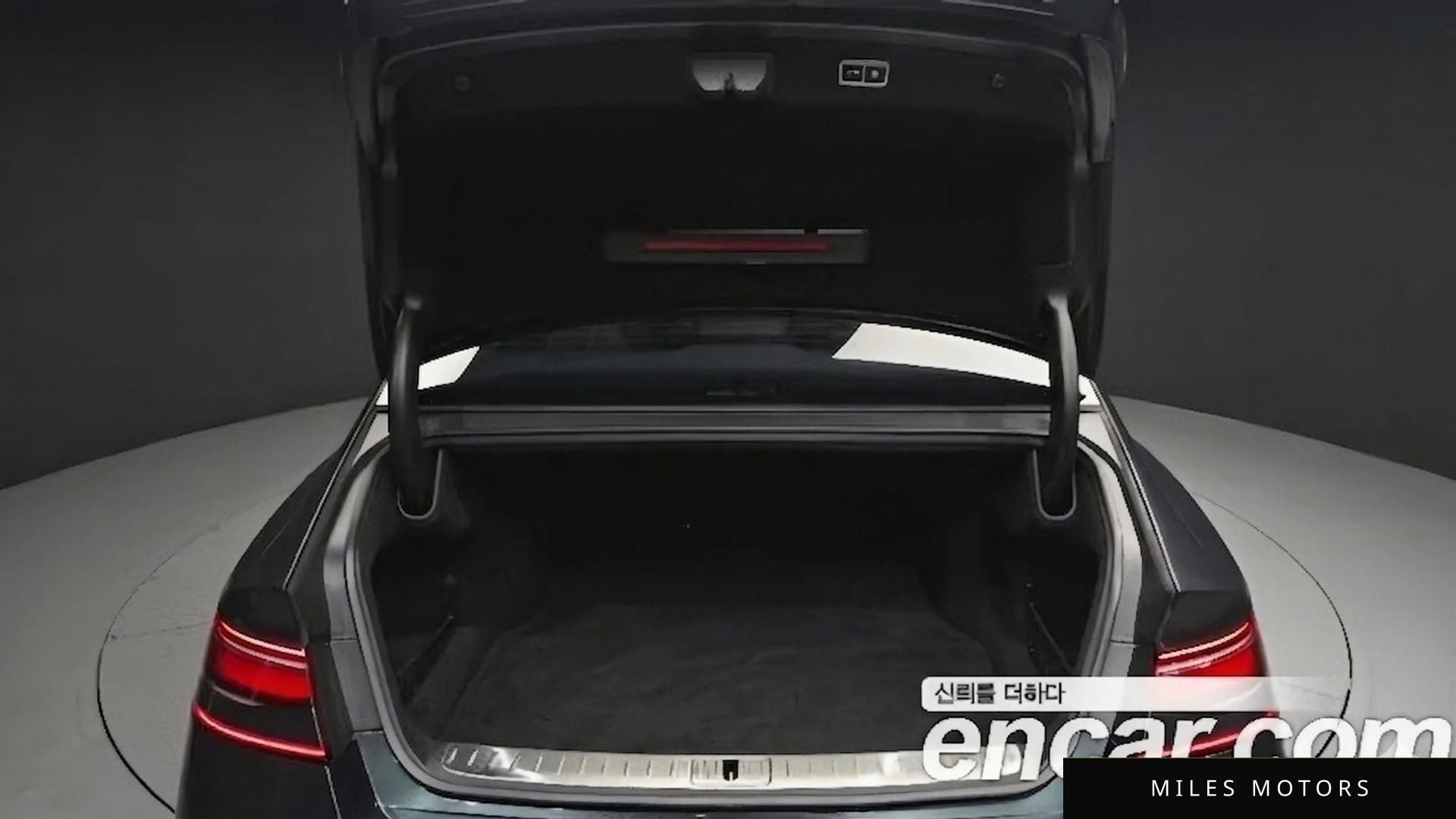 Genesis G90 (RS4) 2023 — миниатюра 20