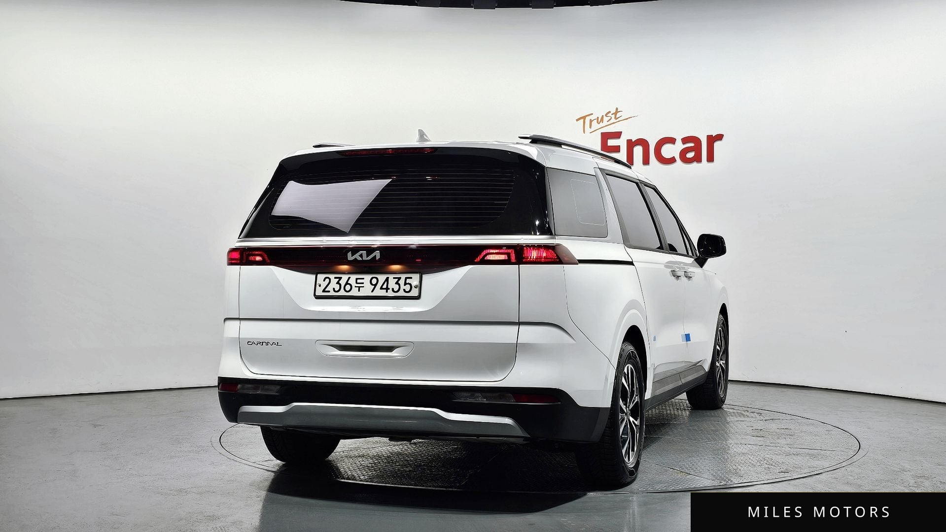 Kia Carnival 2023 — миниатюра 4