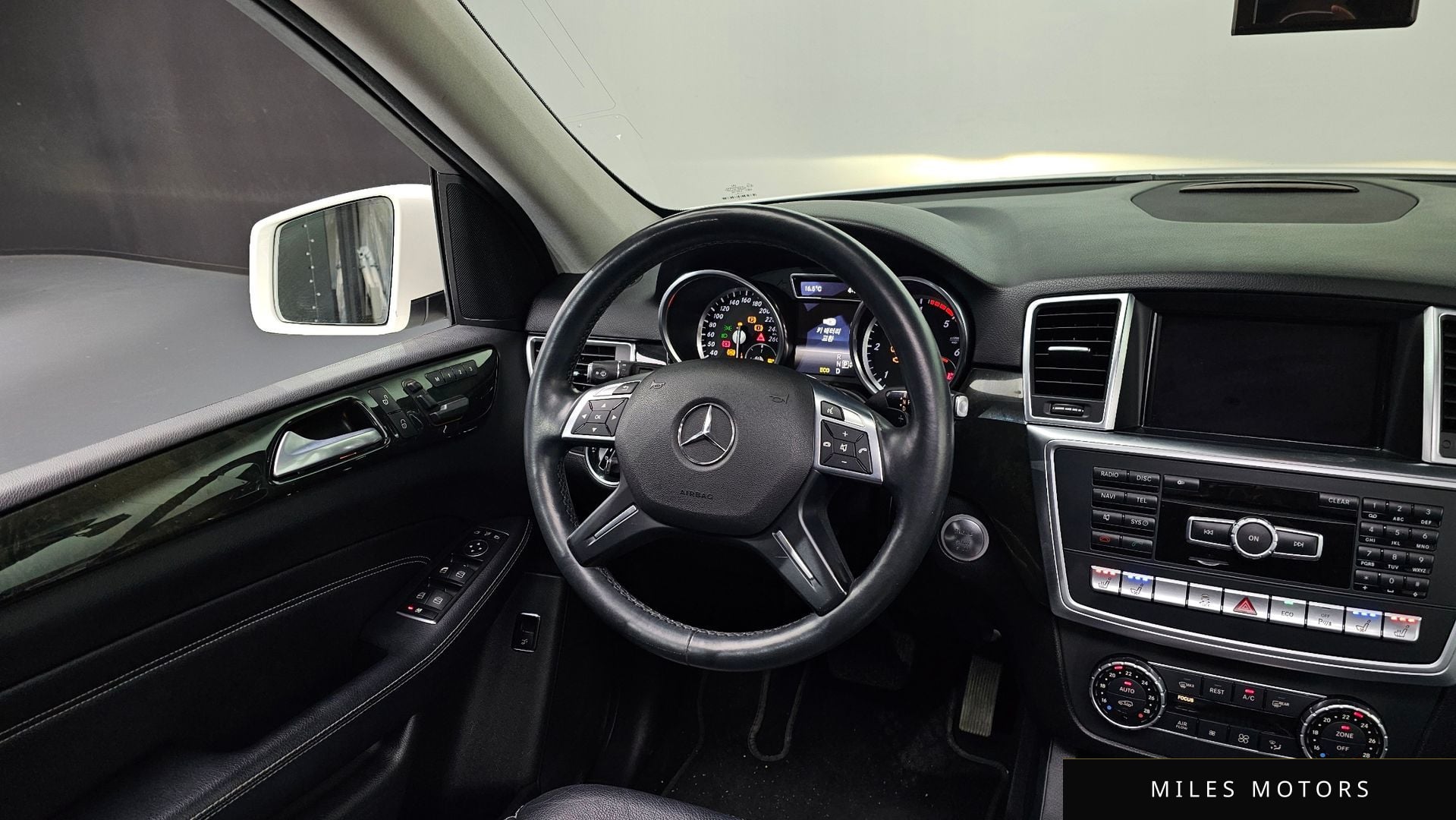 Mercedes-Benz M-Class W166 2014 — миниатюра 12