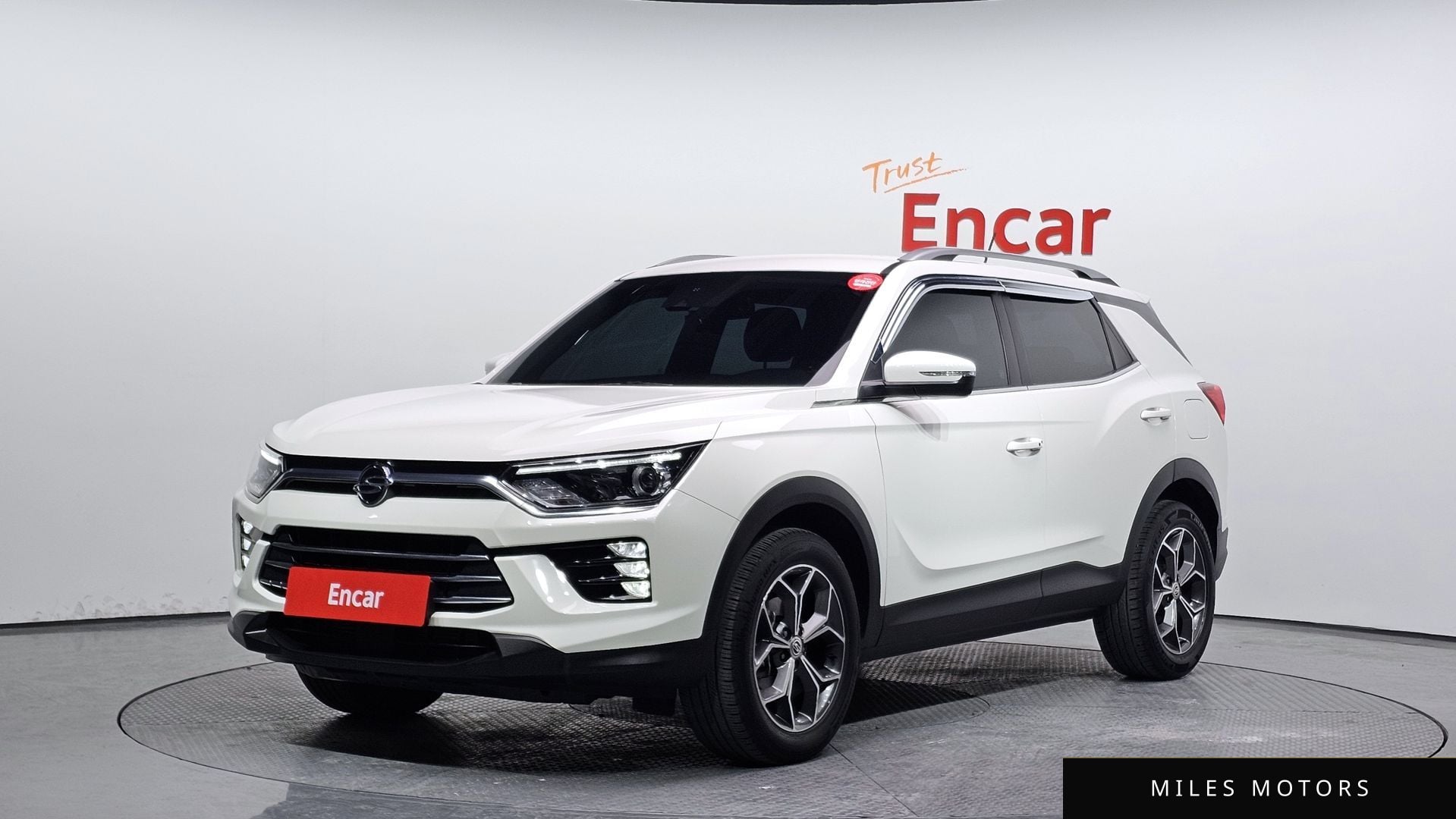 KG Mobility Beautiful Korando 2021 — фото 1 из 12