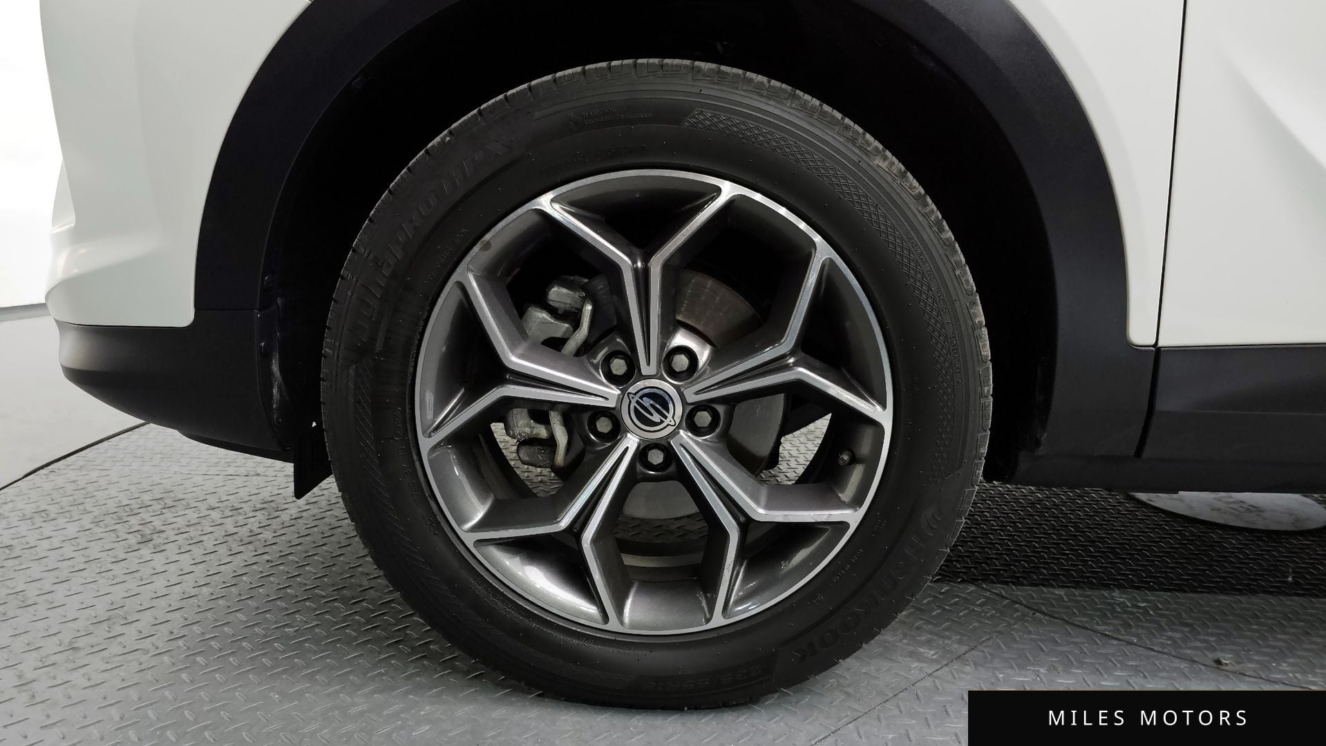 KG Mobility Beautiful Korando 2021 — миниатюра 5