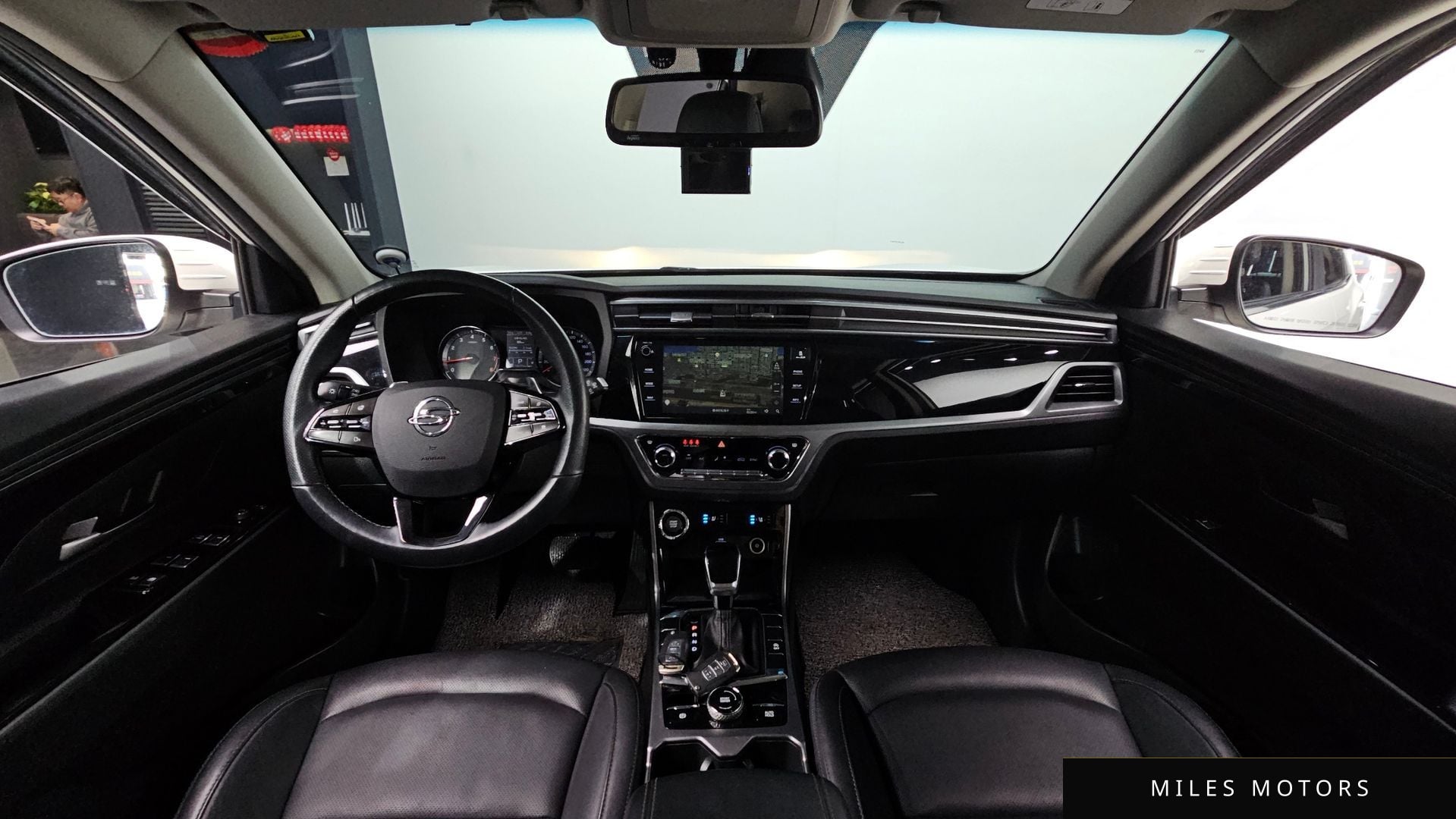 KG Mobility Beautiful Korando 2021 — миниатюра 7
