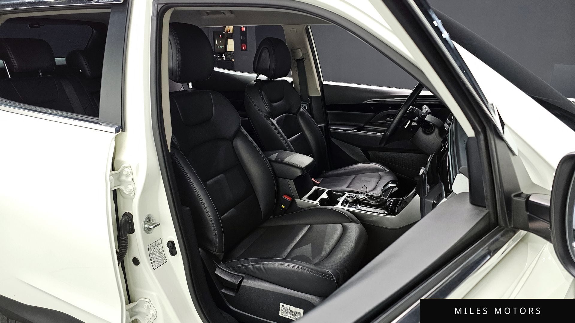 KG Mobility Beautiful Korando 2021 — миниатюра 10