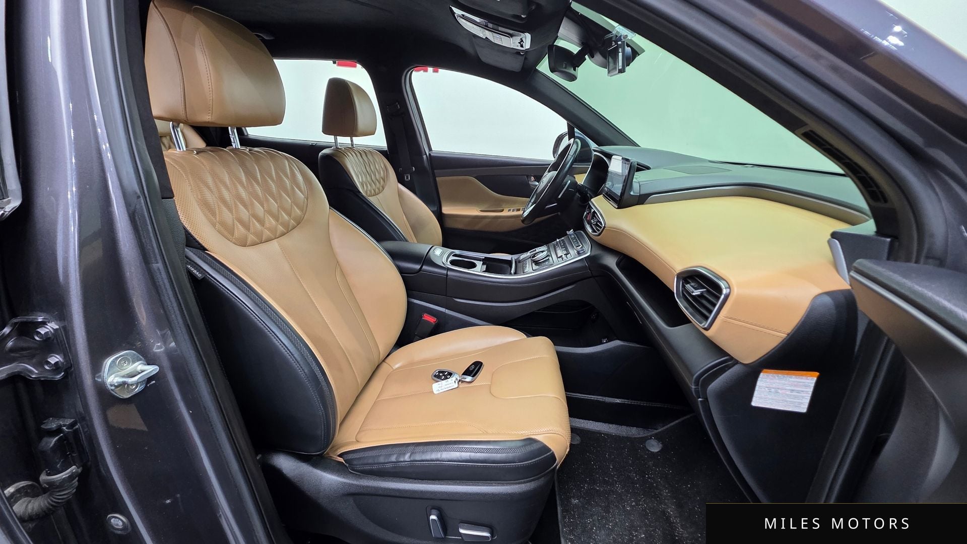 Hyundai Santafe 2022 — миниатюра 10