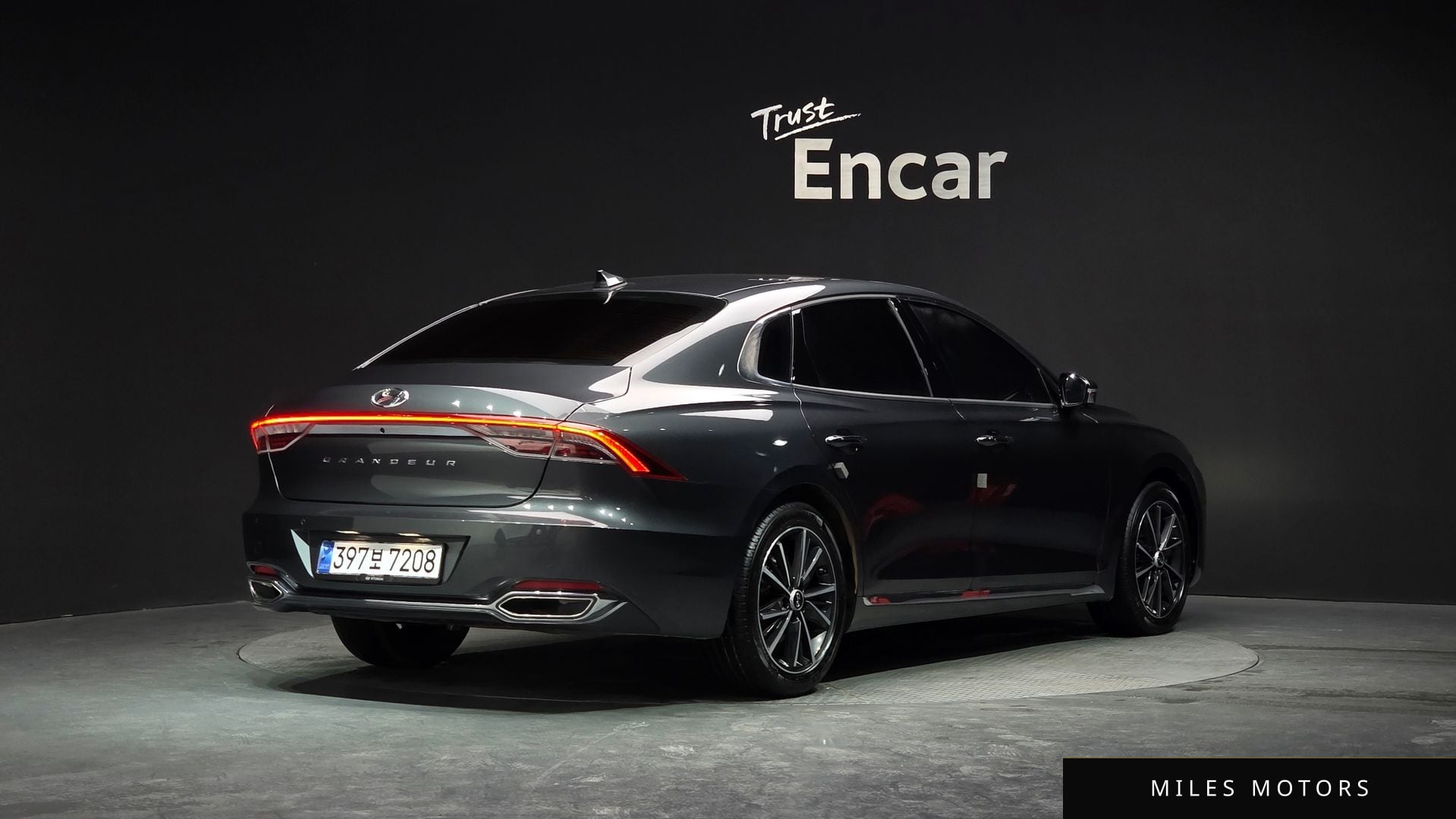 Hyundai Grandeur 2021 — миниатюра 2