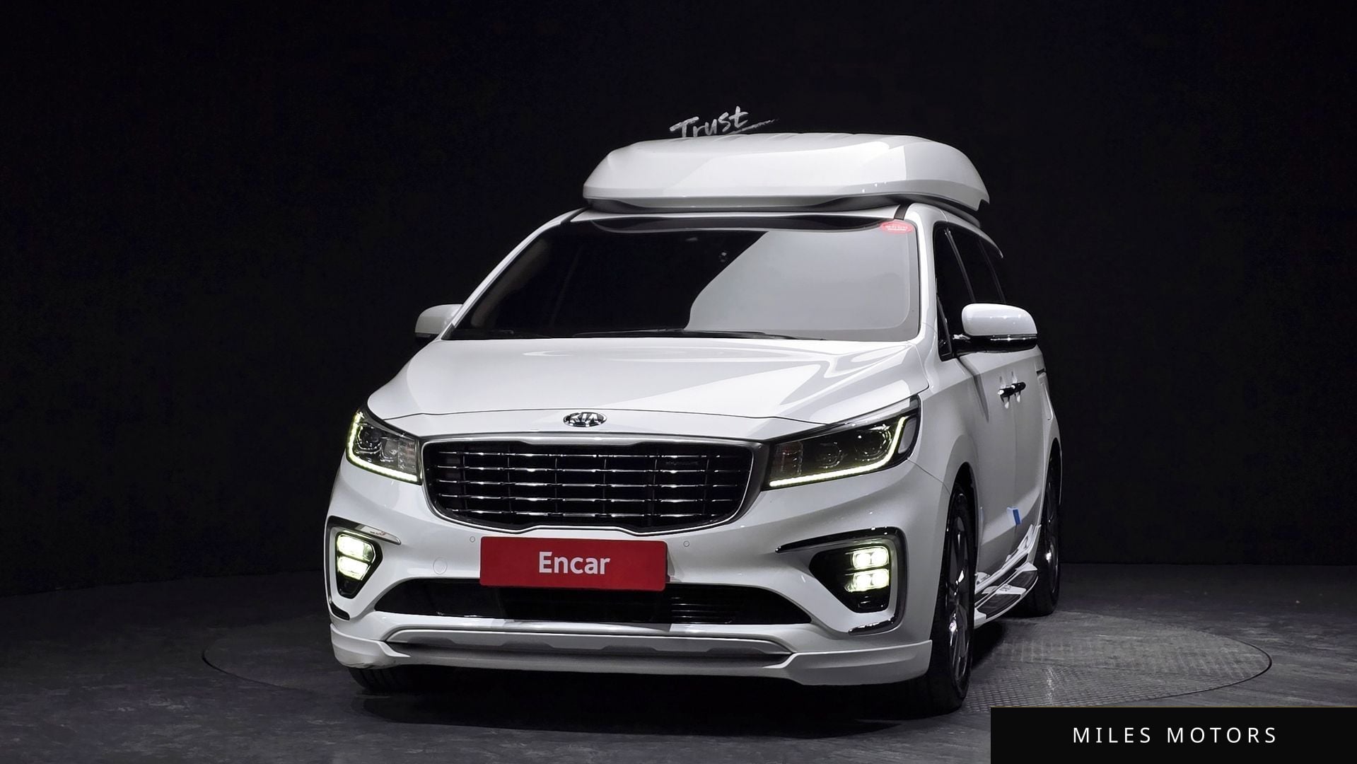 Kia Canival 2020 — миниатюра 3