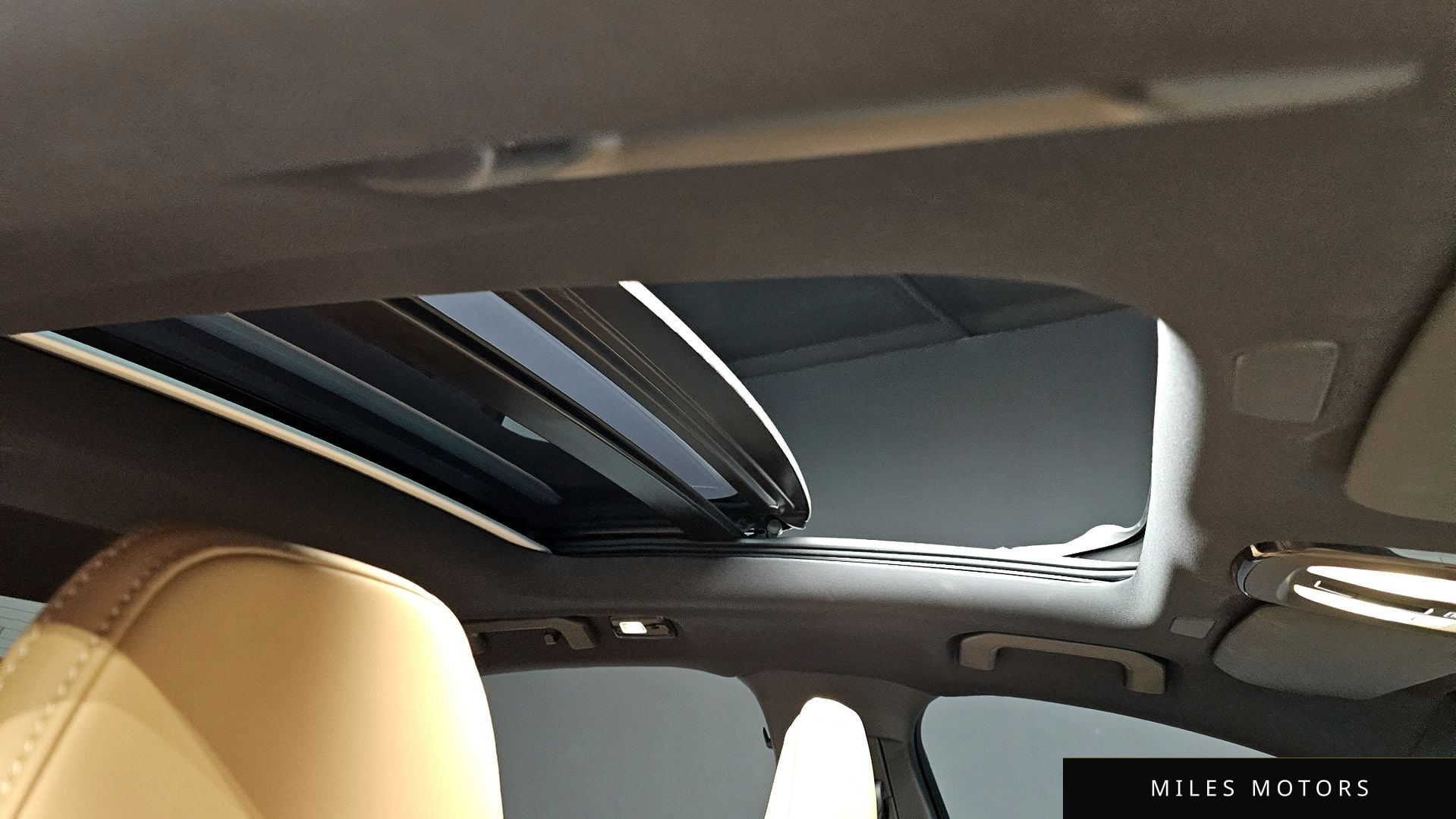 Volvo S60 2024 — миниатюра 19