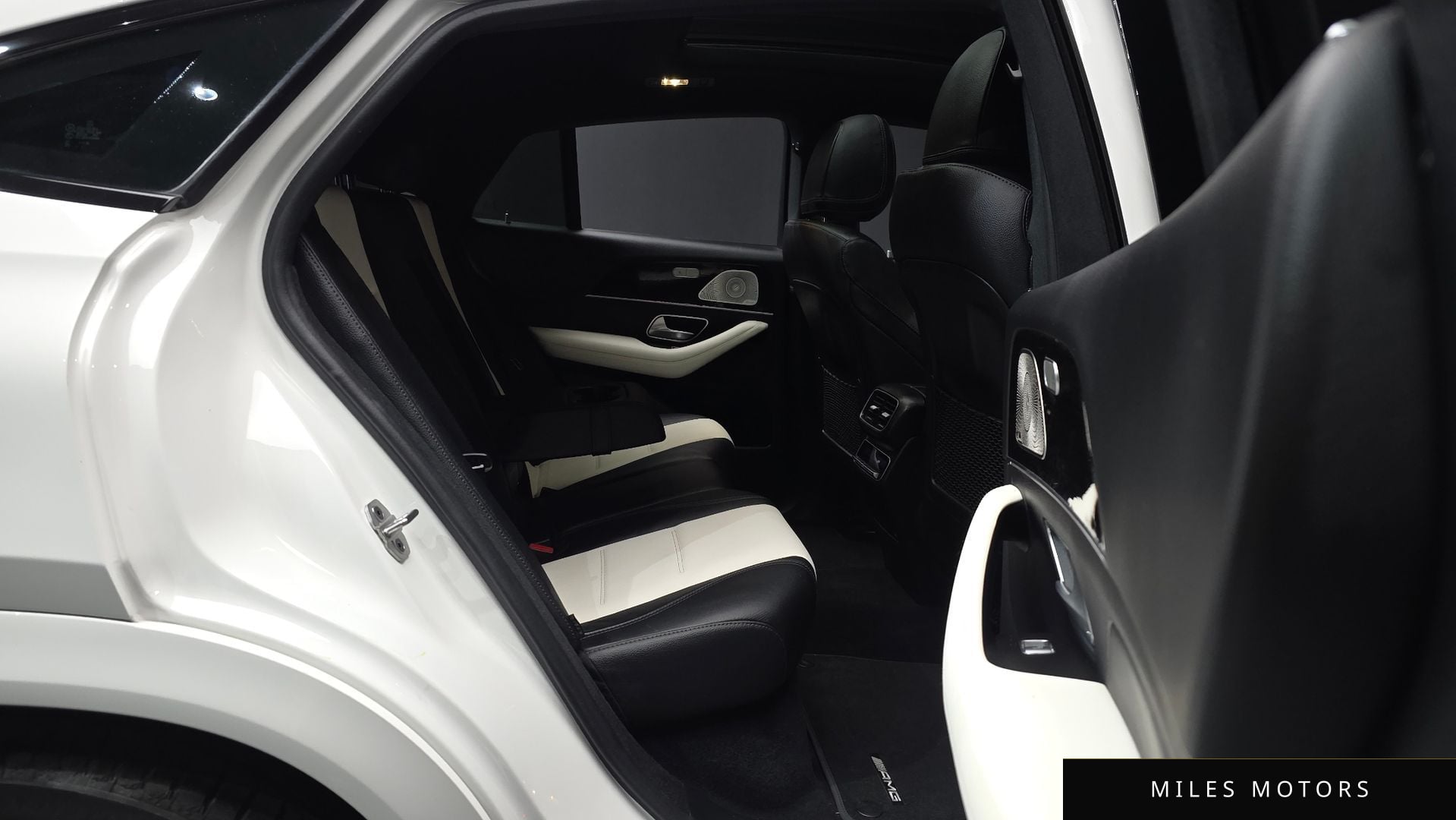Mercedes-Benz GLE-Class W167 2022 — миниатюра 12
