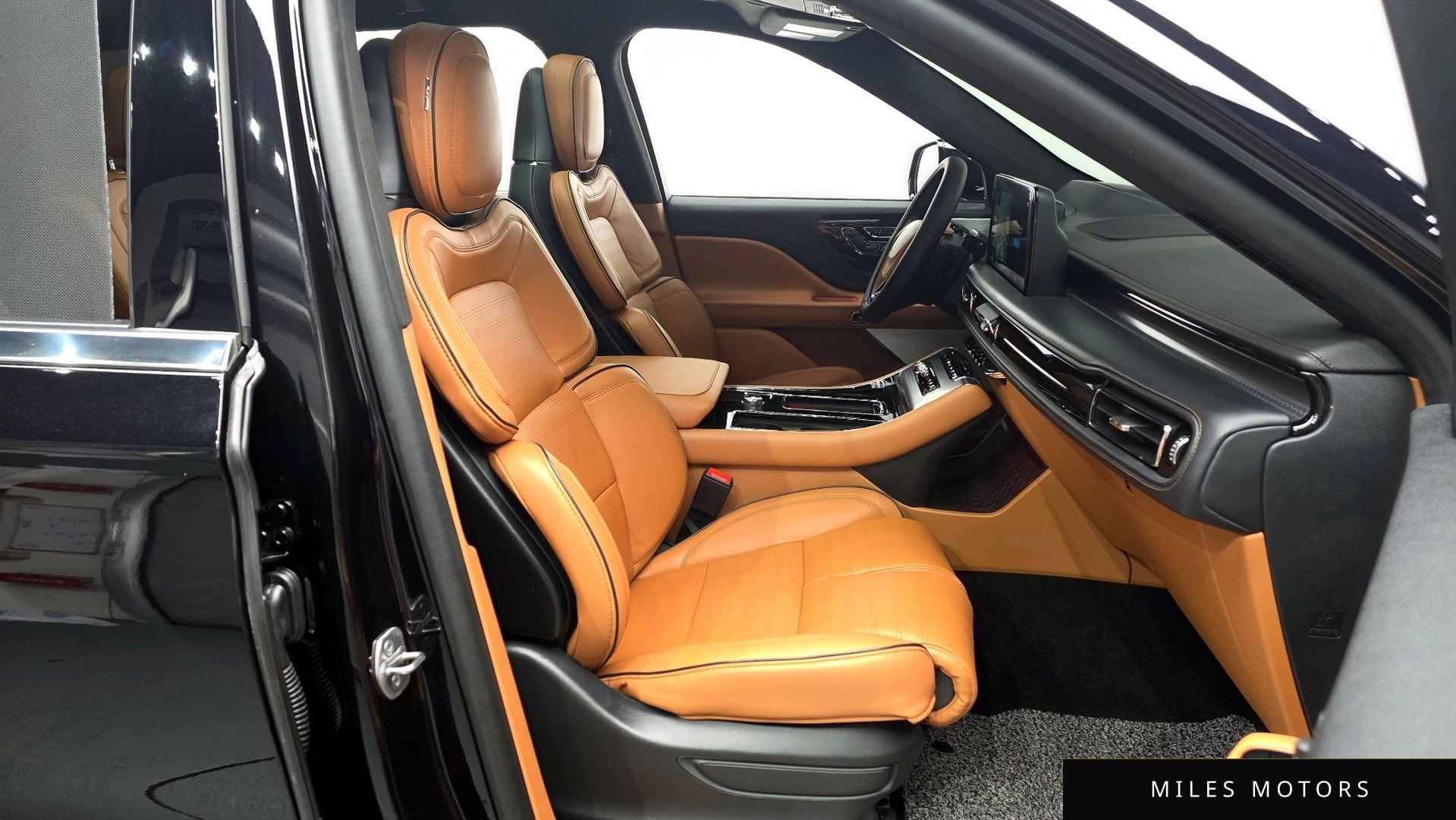 Lincoln Aviator 2025 — миниатюра 11