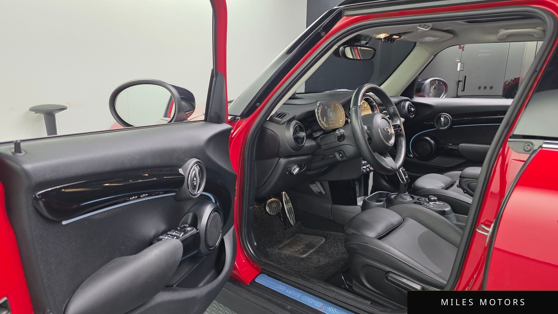 MINI Cooper S 2022 — миниатюра 10