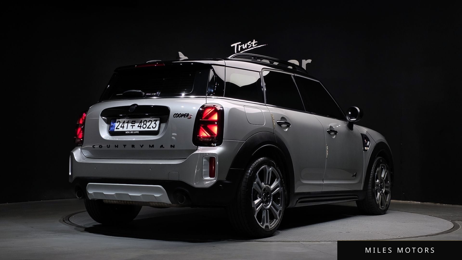 MINI Countryman 2023 — миниатюра 2