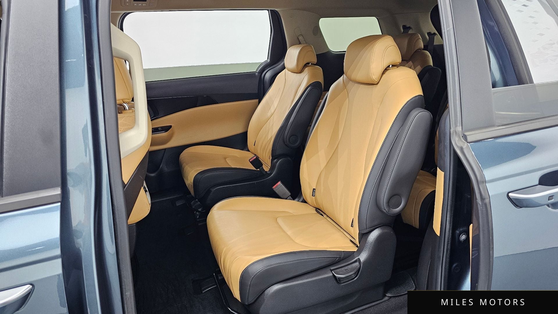 Kia Carnival 2021 — миниатюра 12