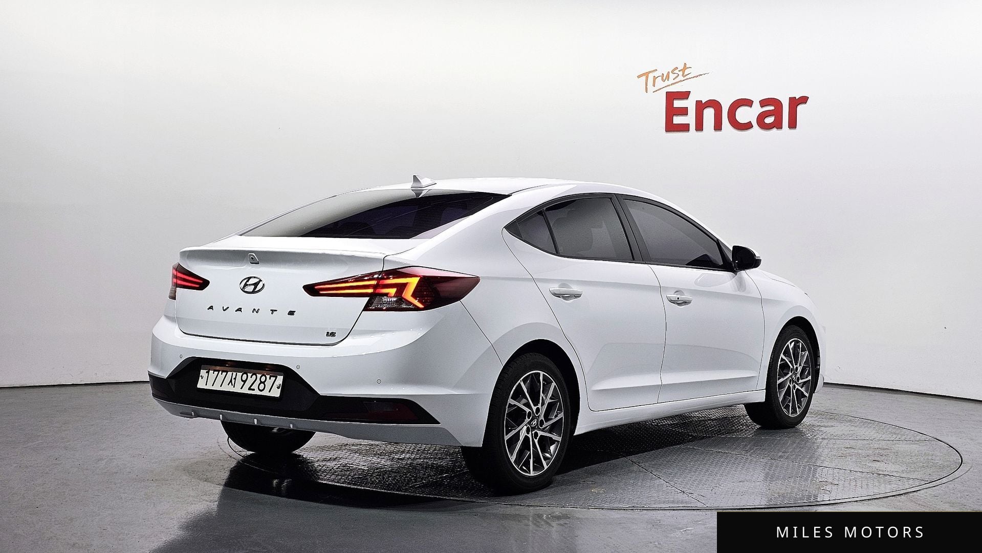 Hyundai AVANTE 2019 — миниатюра 2
