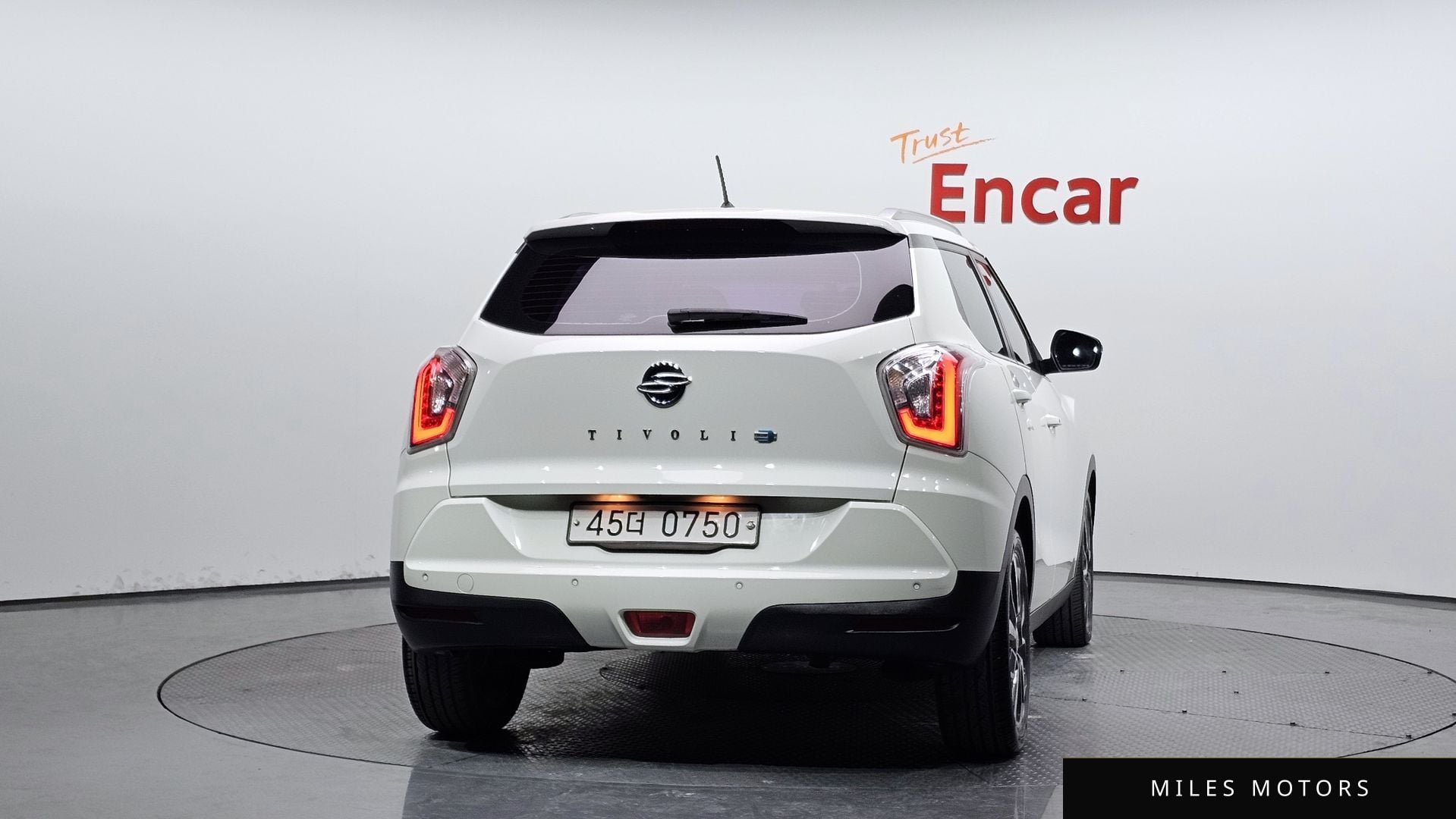 KG Mobility Tivoli 2016 — миниатюра 3