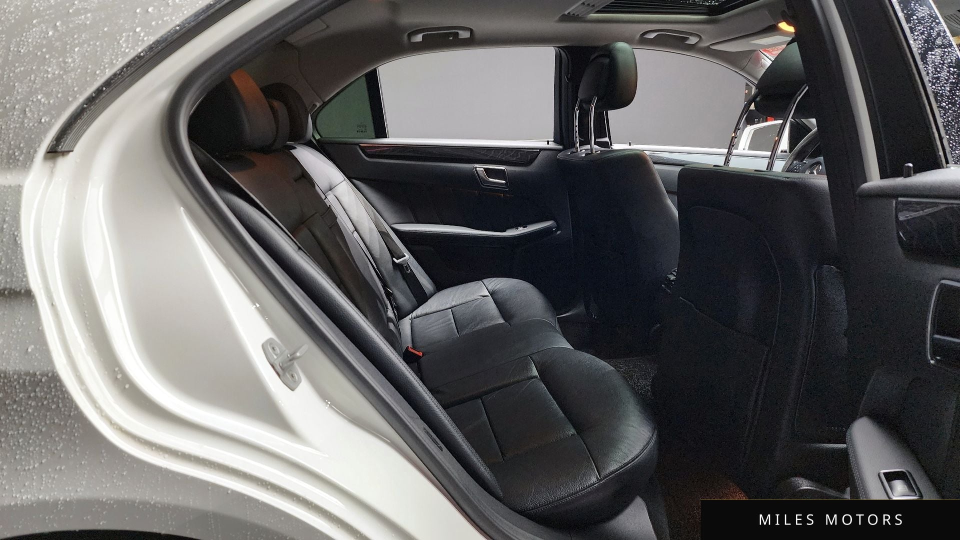Mercedes-Benz E-Class W212 2013 — миниатюра 12