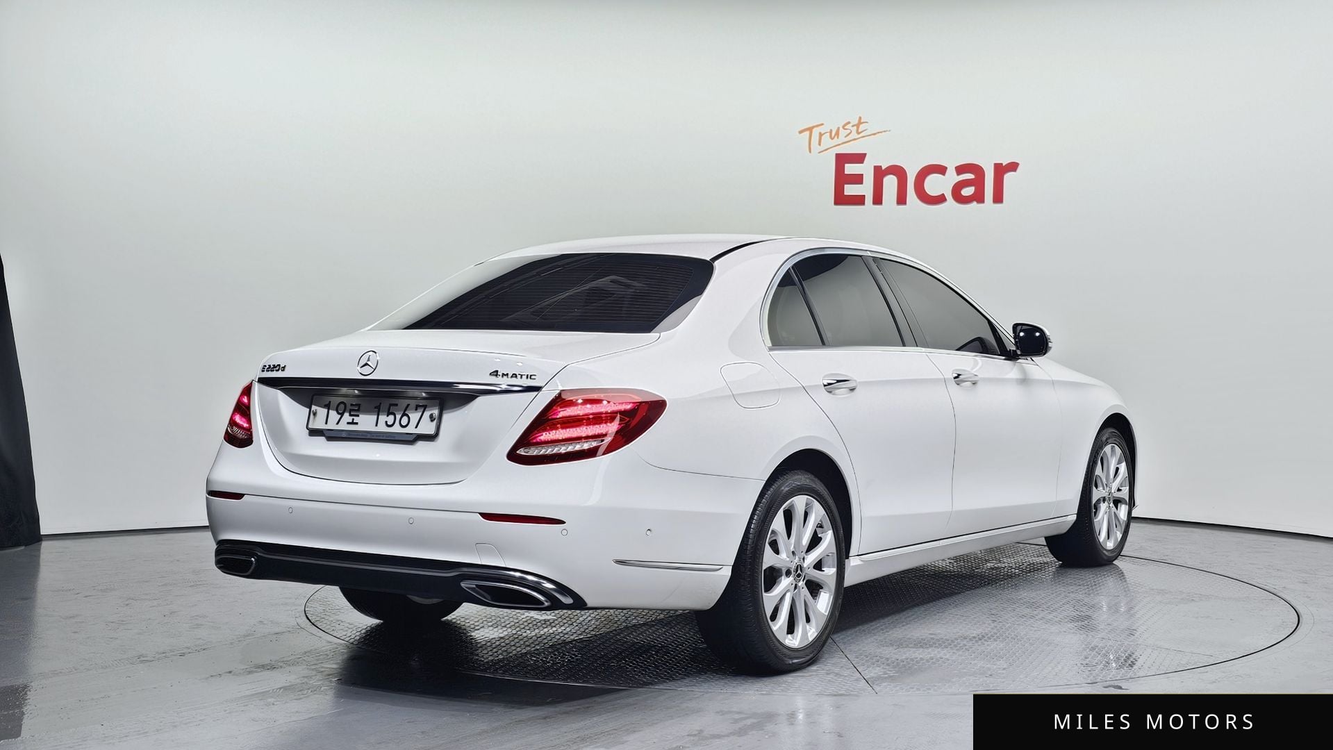 Mercedes-Benz E-Class W213 2019 — миниатюра 2