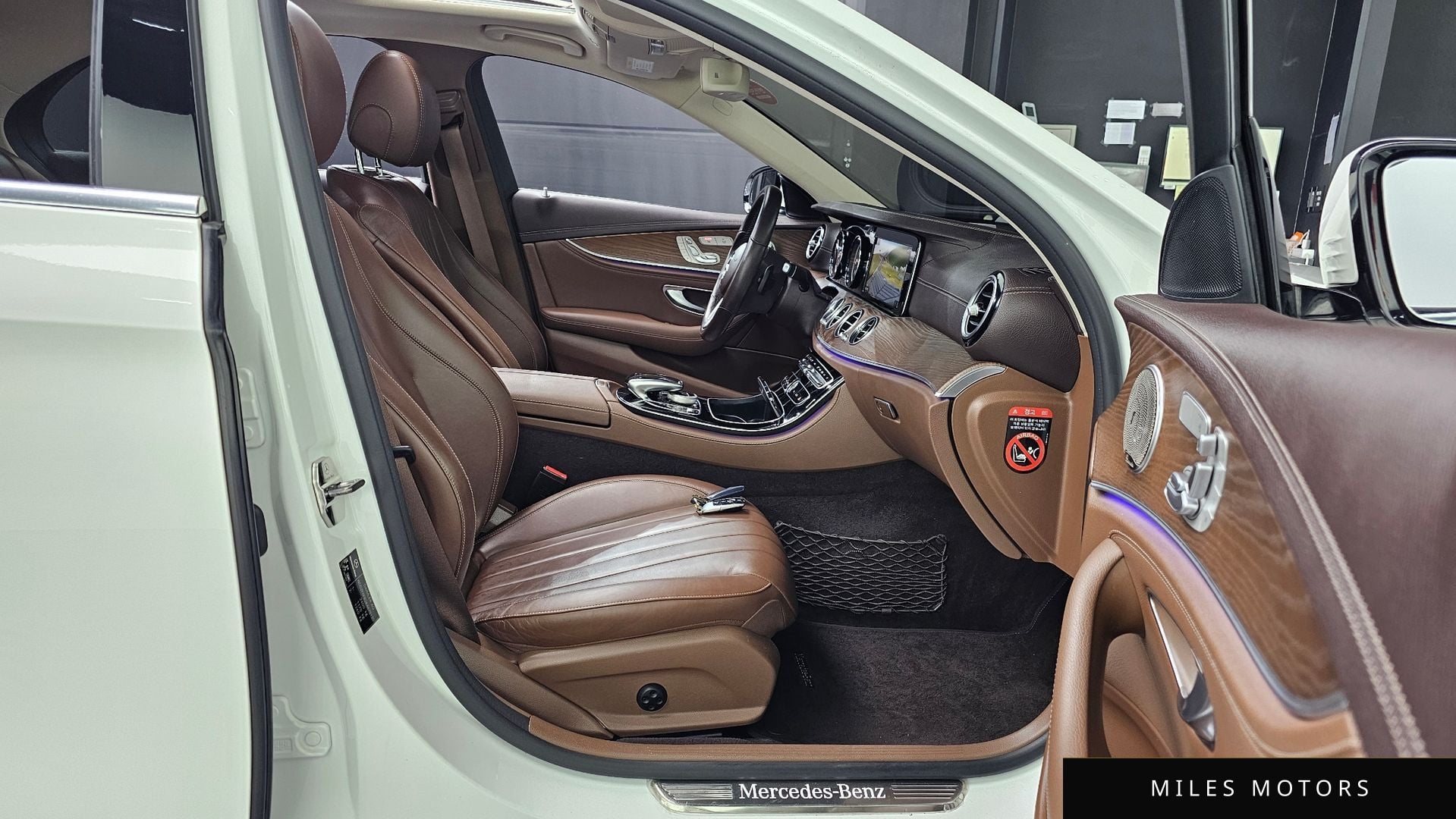 Mercedes-Benz E-Class W213 2019 — миниатюра 12