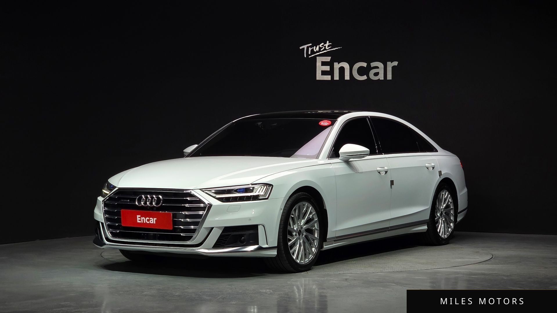 Audi A8 (D5) 2021 — фото 1 из 12