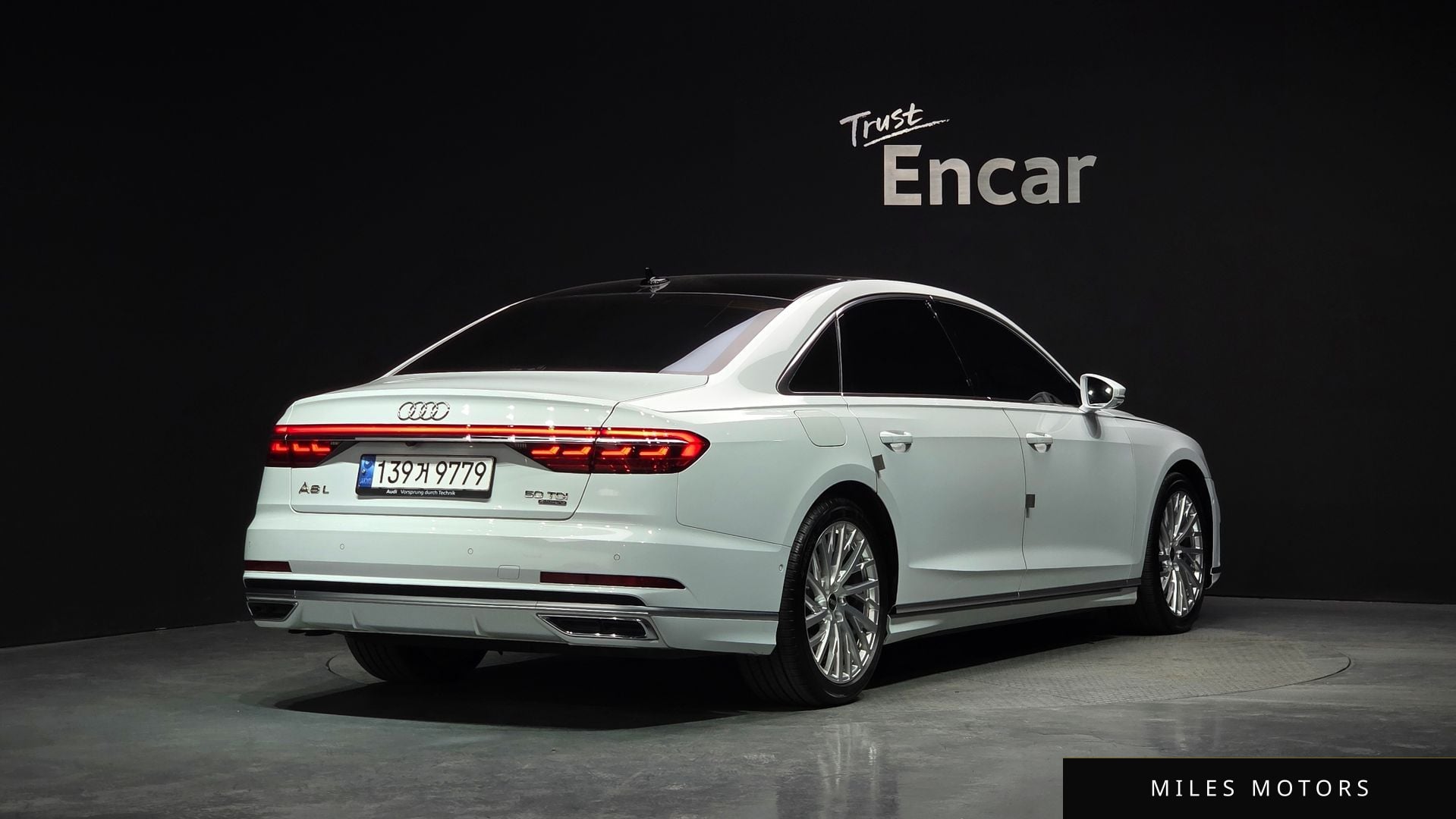 Audi A8 (D5) 2021 — миниатюра 2