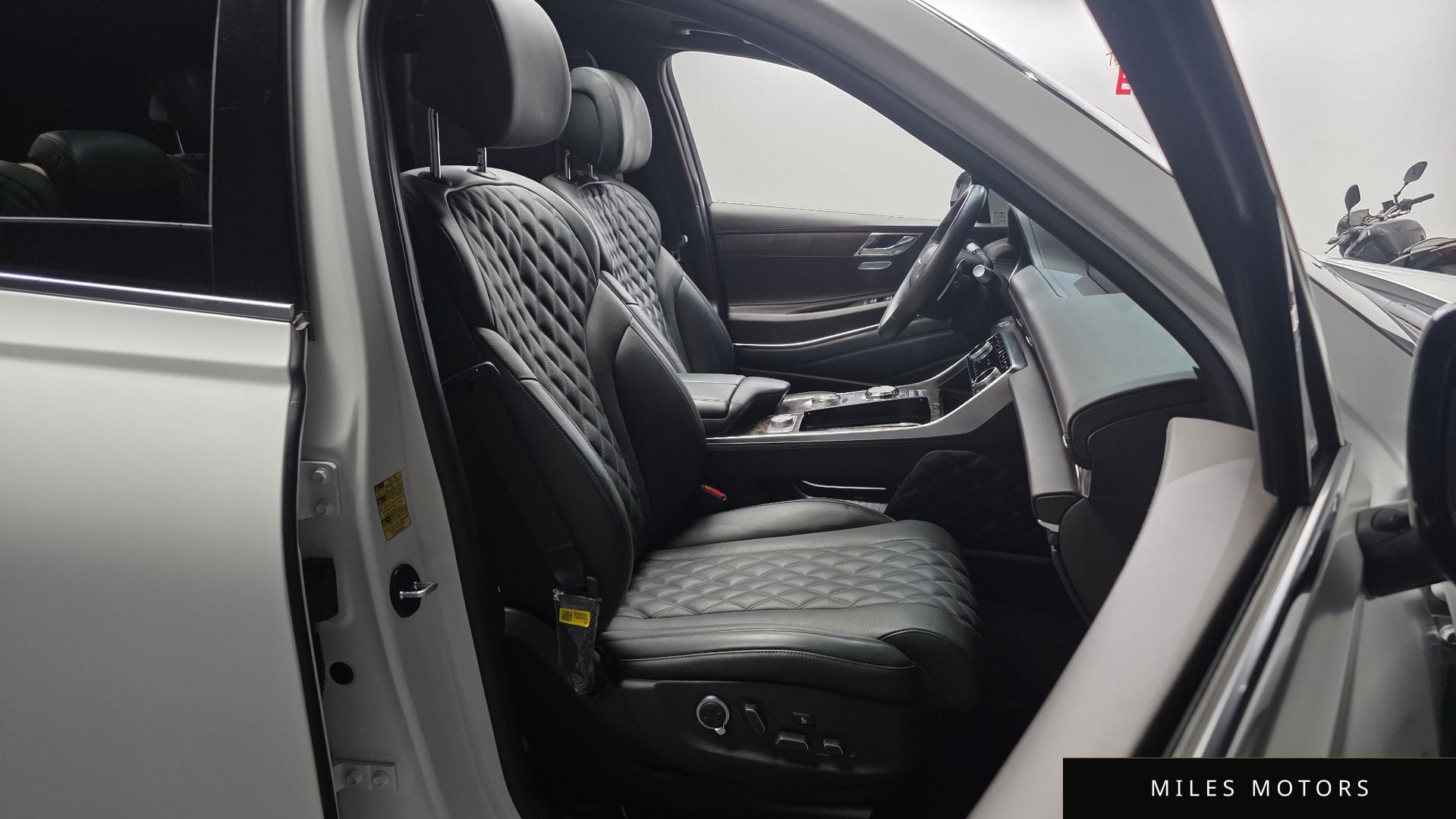 Genesis GV80 2023 — миниатюра 12