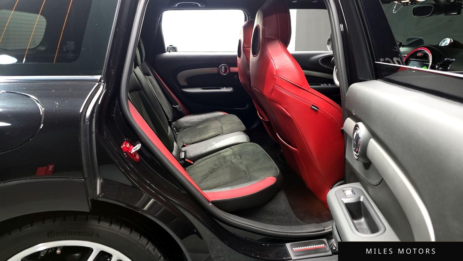 MINI Clubman 2018 — миниатюра 12
