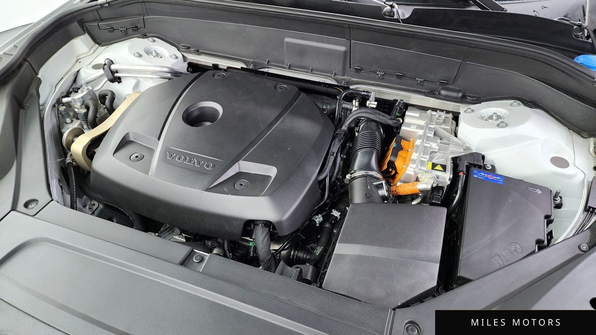 Volvo XC90 2024 — миниатюра 5
