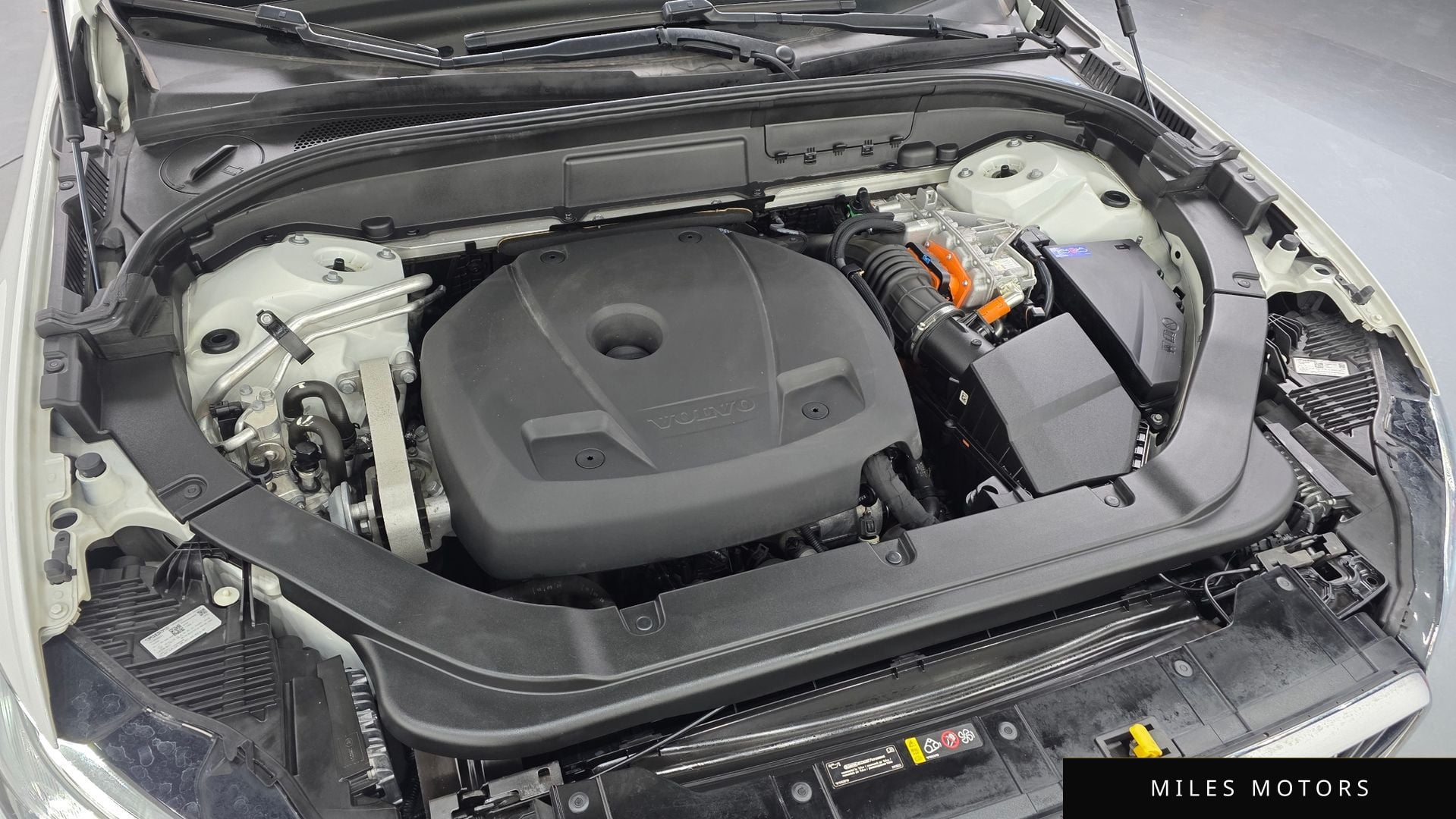 Volvo XC60 2021 — миниатюра 6