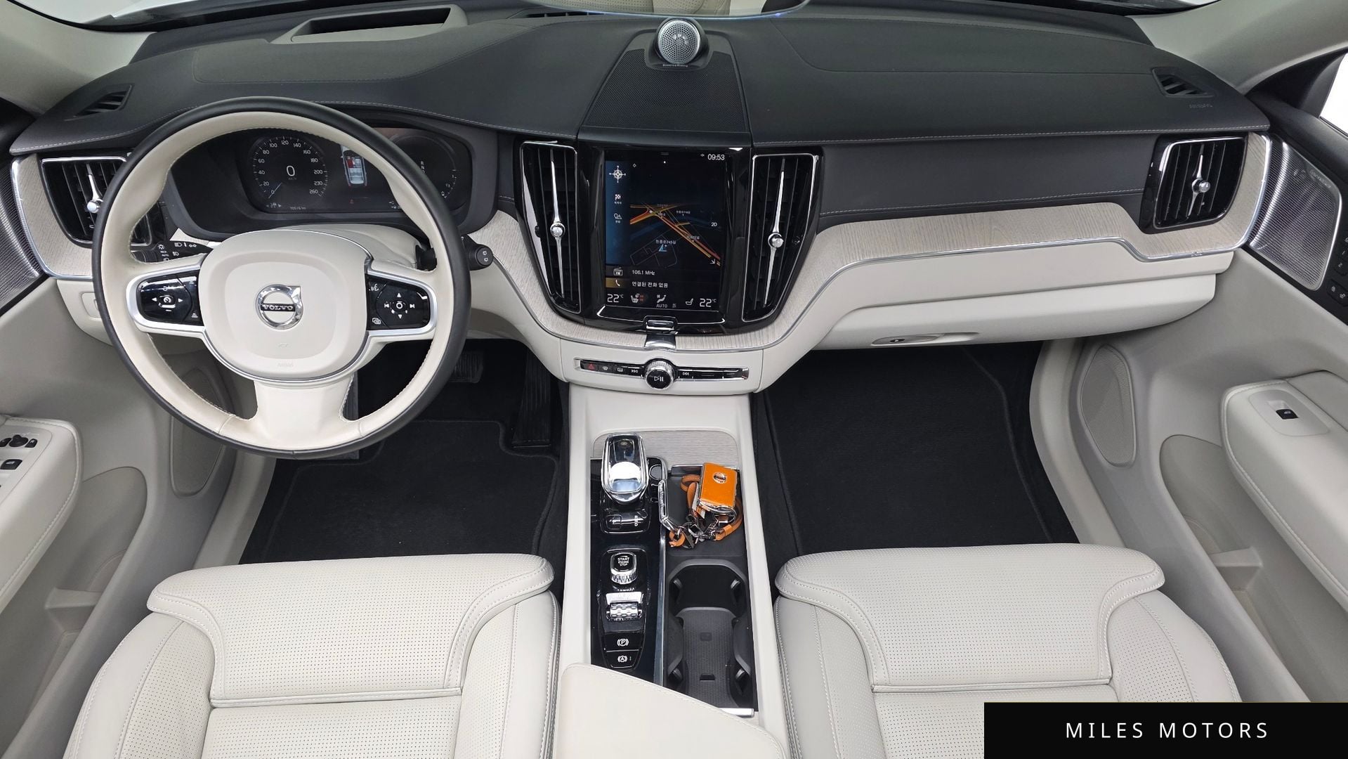 Volvo XC60 2021 — миниатюра 7