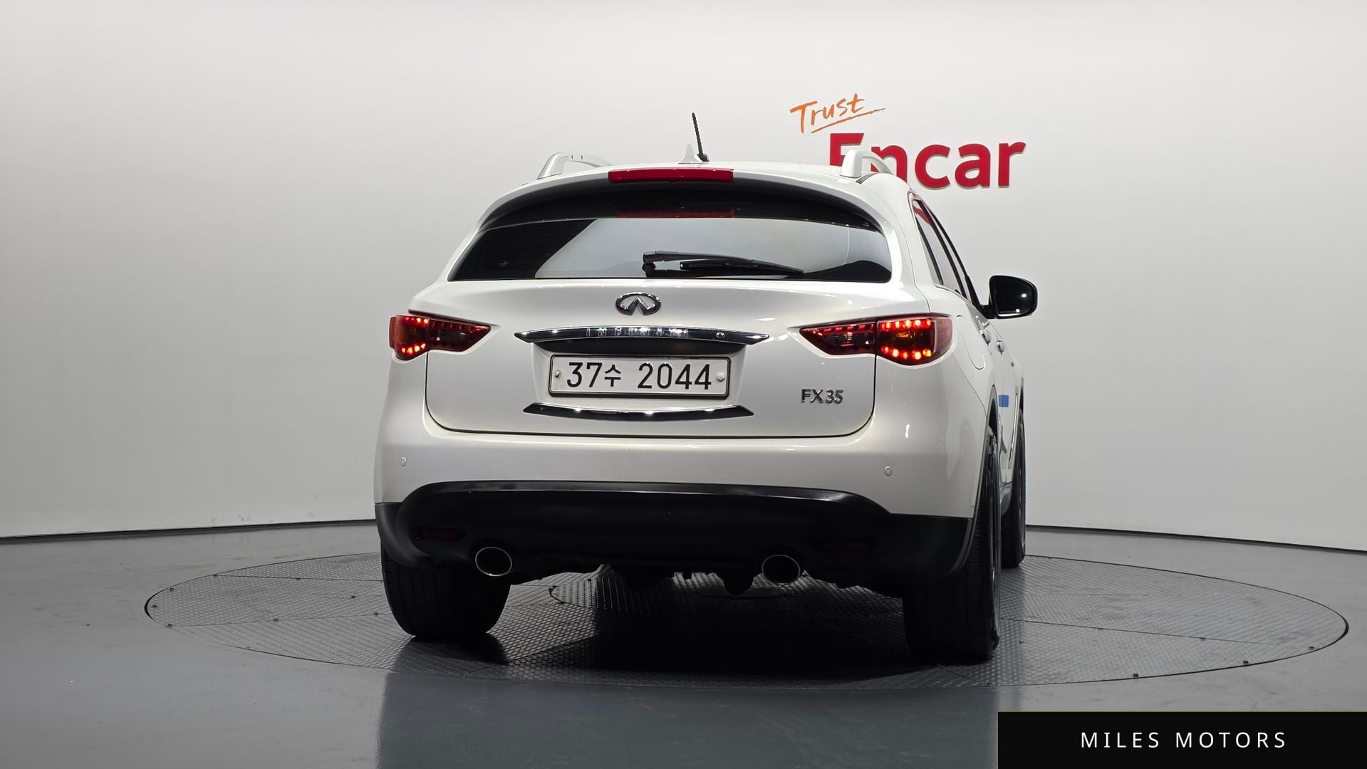 Infiniti FX35 2010 — миниатюра 4