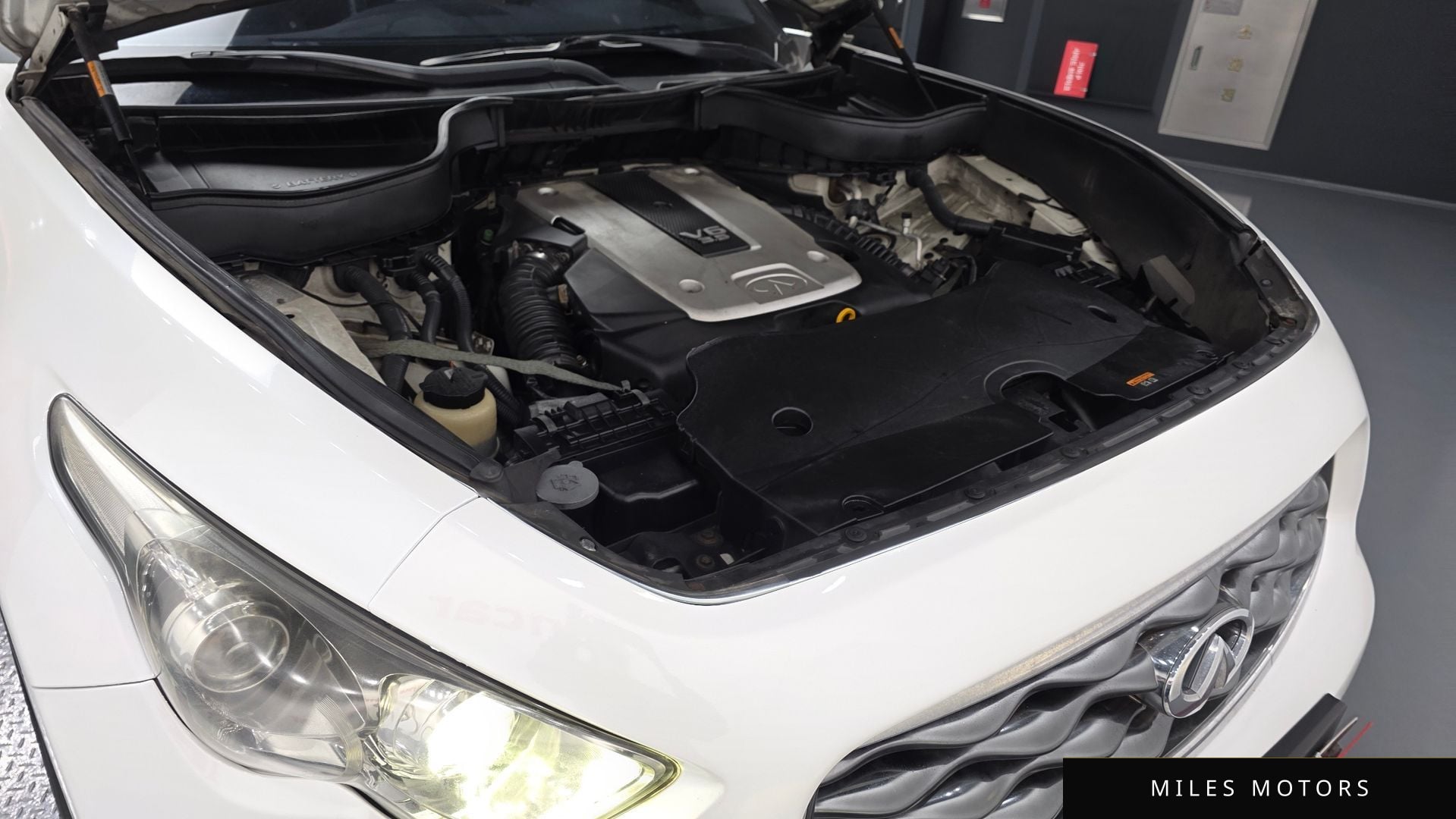 Infiniti FX35 2010 — миниатюра 6