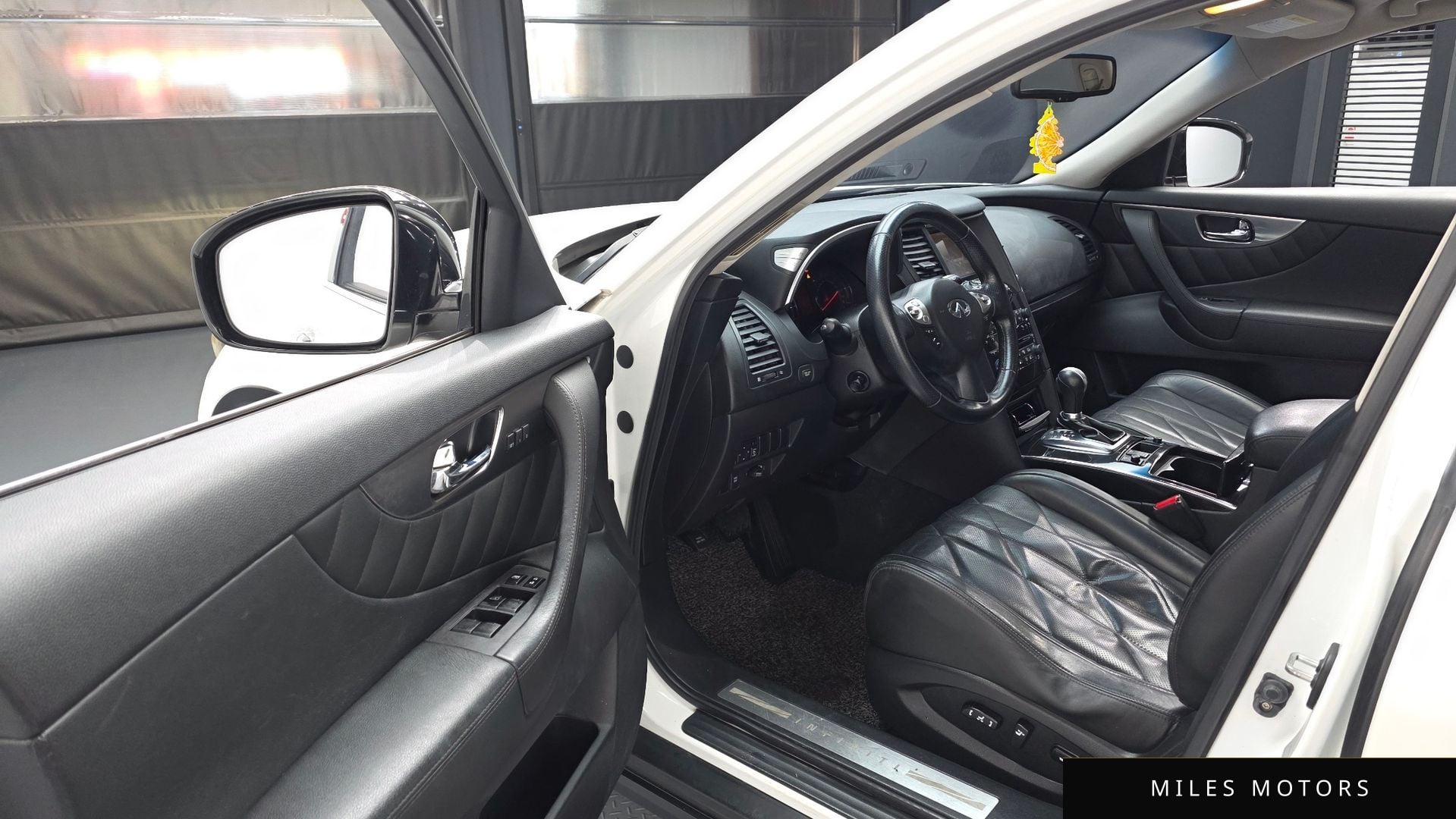 Infiniti FX35 2010 — миниатюра 10