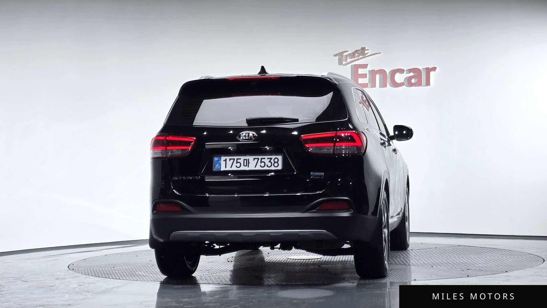 Kia Sorento 2017 — миниатюра 3