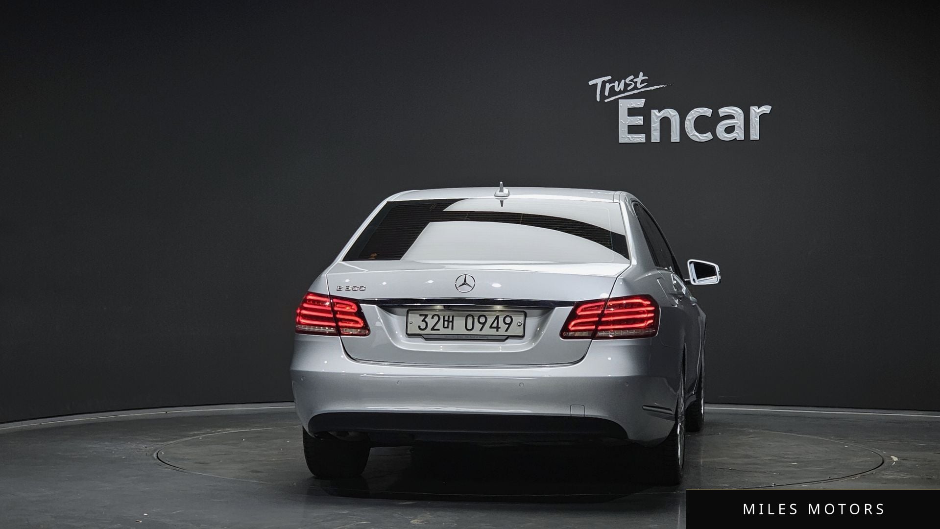 Mercedes-Benz E-Class W212 2016 — миниатюра 4